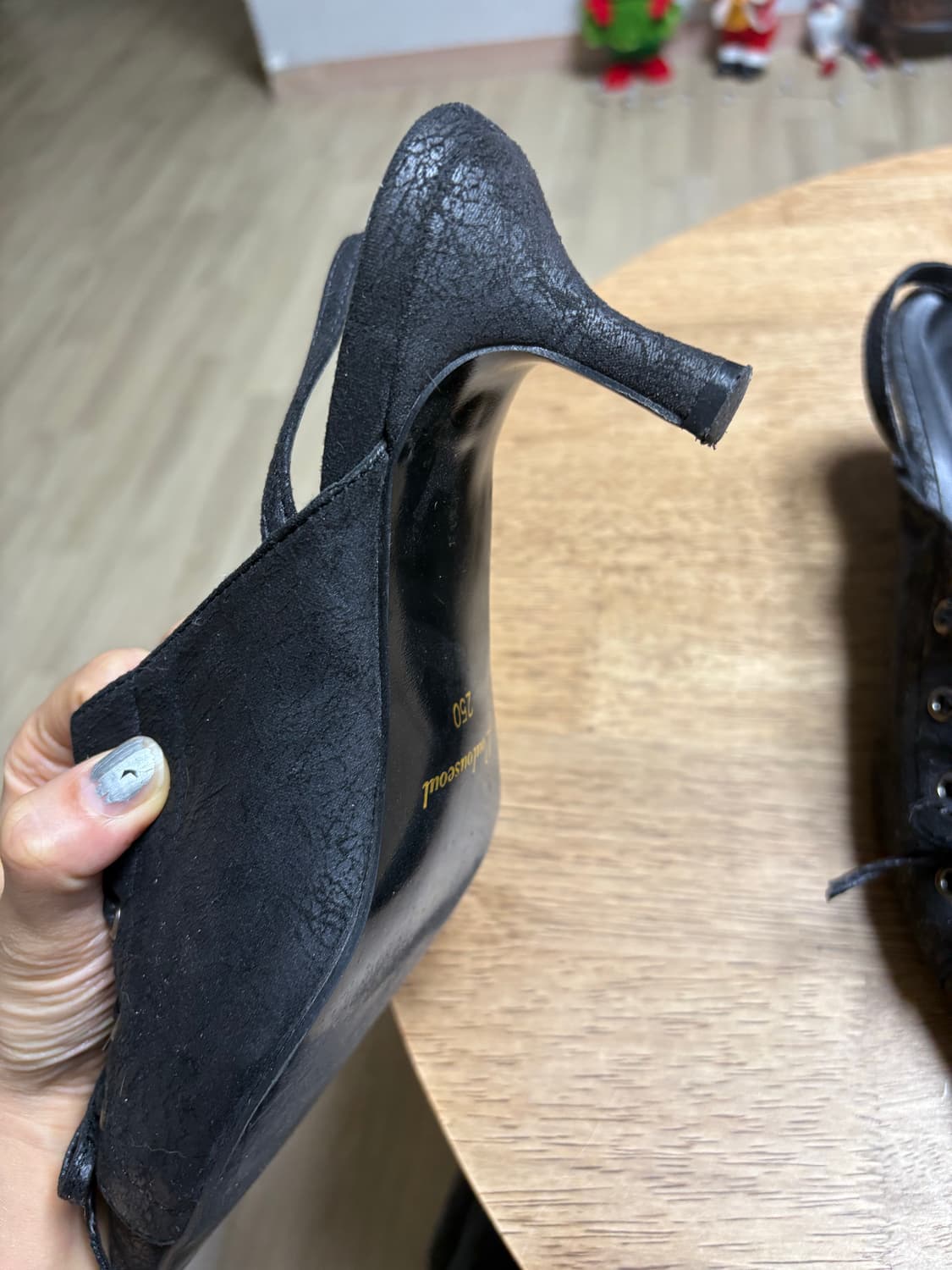 루루서울 슬링백 250 블랙 상품이미지8