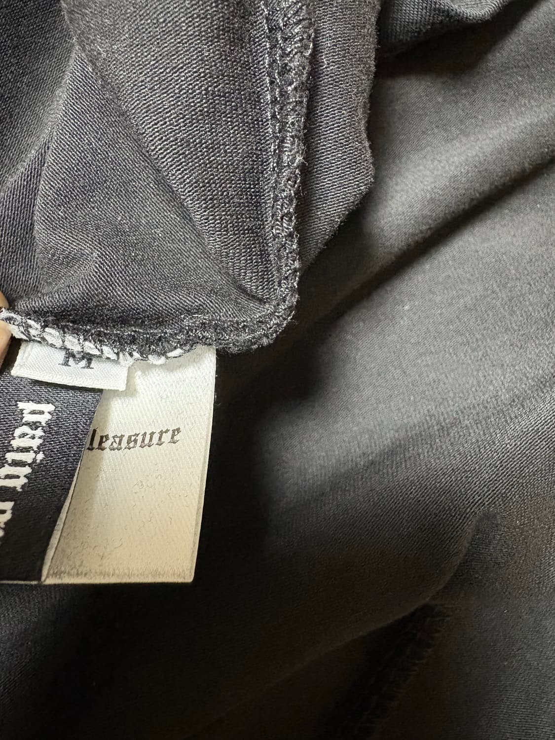 페인오어플레져 ORCHID TOP black 오키드 탑 상품이미지4