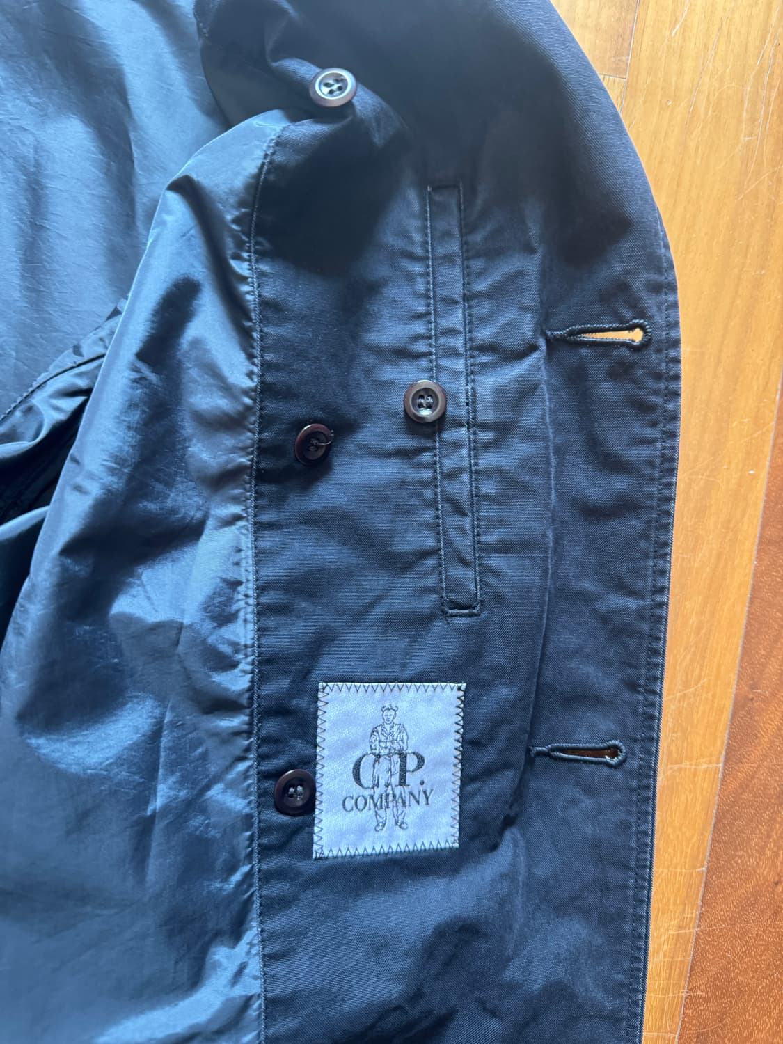 CP컴퍼니 자켓 입니다 상품이미지2