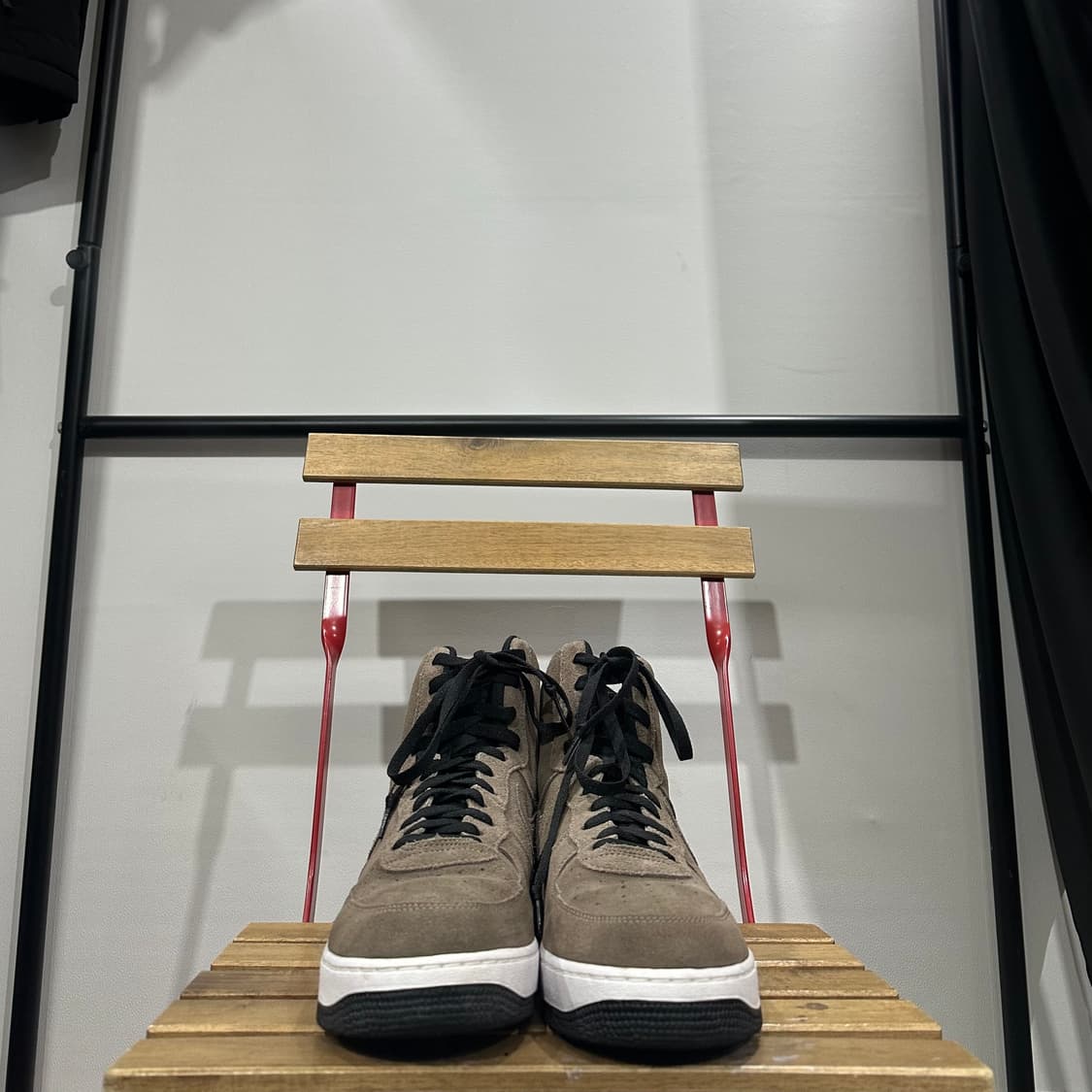 300) 나이키 운동화 남성 남자 신발 에어포스 07 하이 머쉬룸 상품이미지2