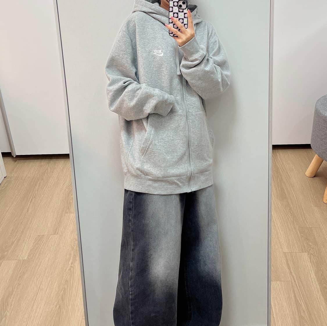 나이키 자수로고 그레이 후드집업 상품이미지1