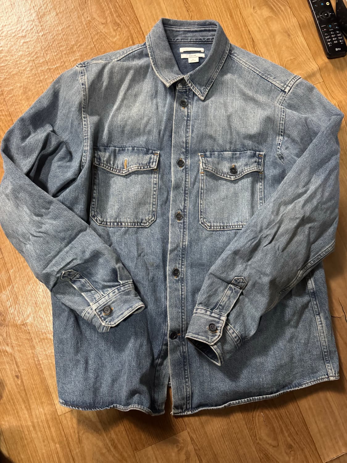 COS 코스 빈티지워싱 데님셔츠 XL 상품이미지3