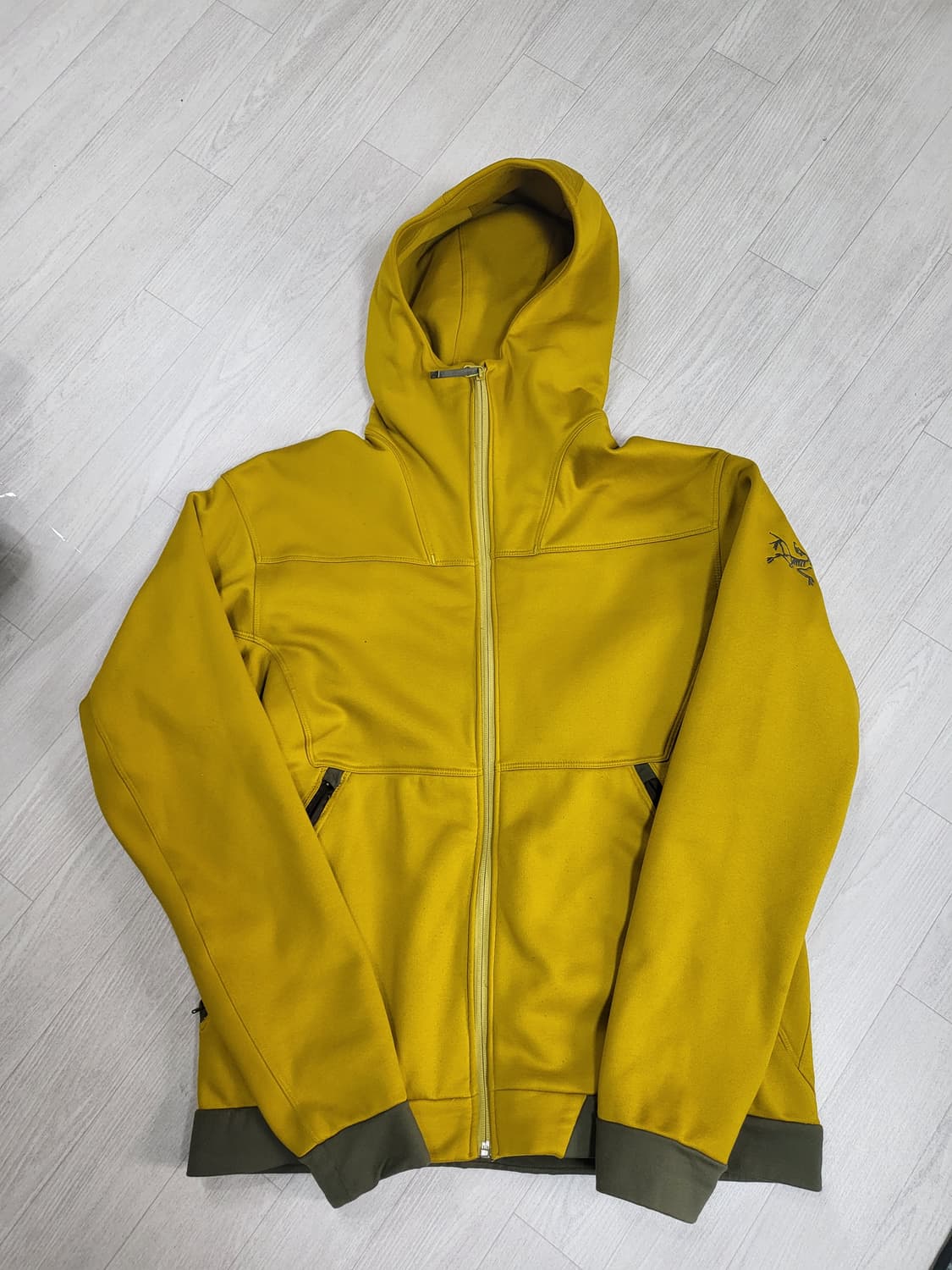 아크테릭스 남성 후드집업 L사이즈  상품이미지1