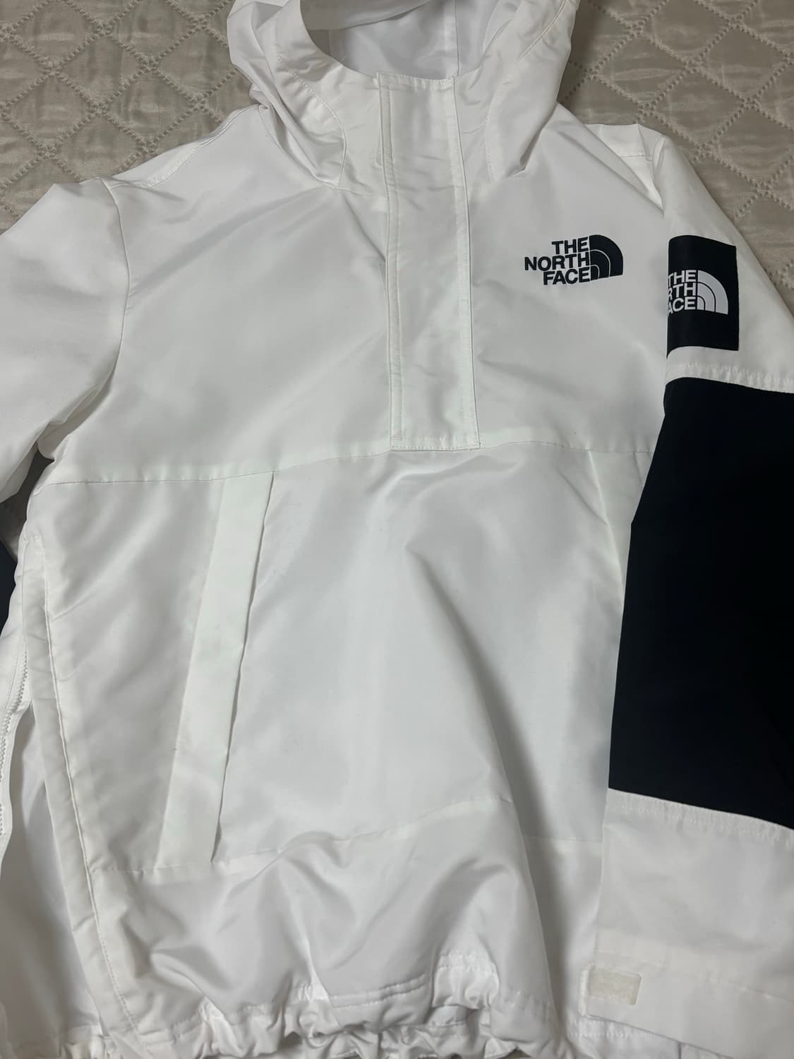 노스페이스 반집업 바람막이xs 상품이미지1