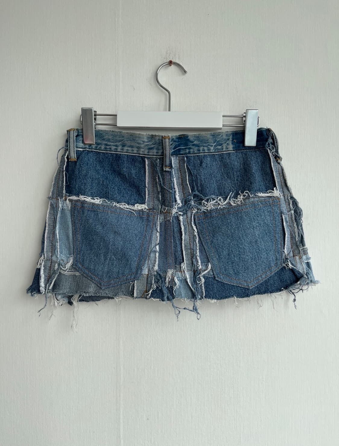 *SALE) 디스트로이드 패치 데님 스커트 상품이미지5