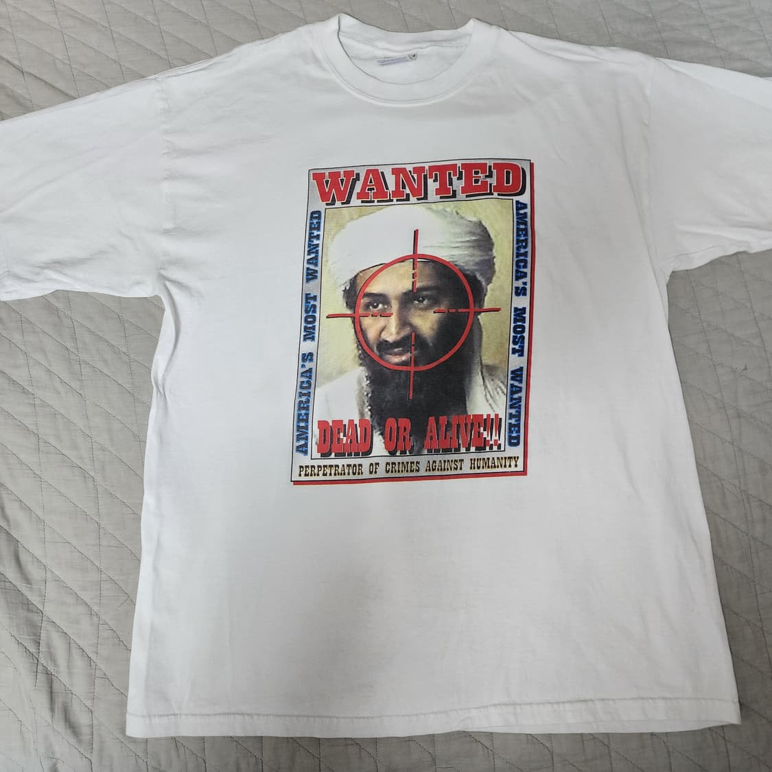 [XL] 00s 오사마 빈라덴 WANTED 포인트 빈티지 티셔츠 상품이미지1