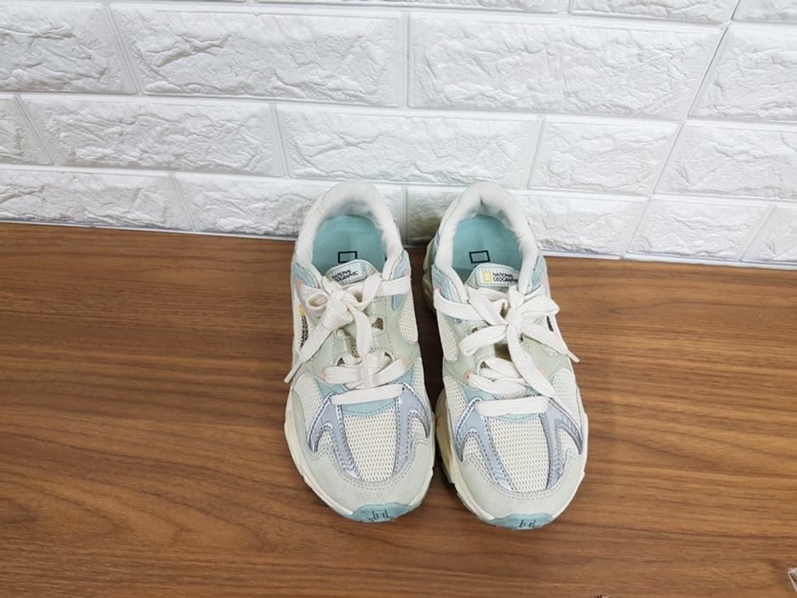 내셔널지오그래픽 운동화 230 (N245USN011 컨투어) 상품이미지1