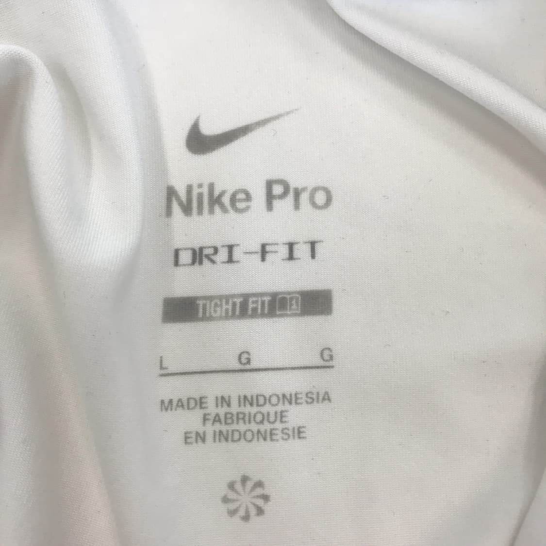 나이키 프로컴뱃 PRO 반팔티셔츠 화이트 [L] 상품이미지4