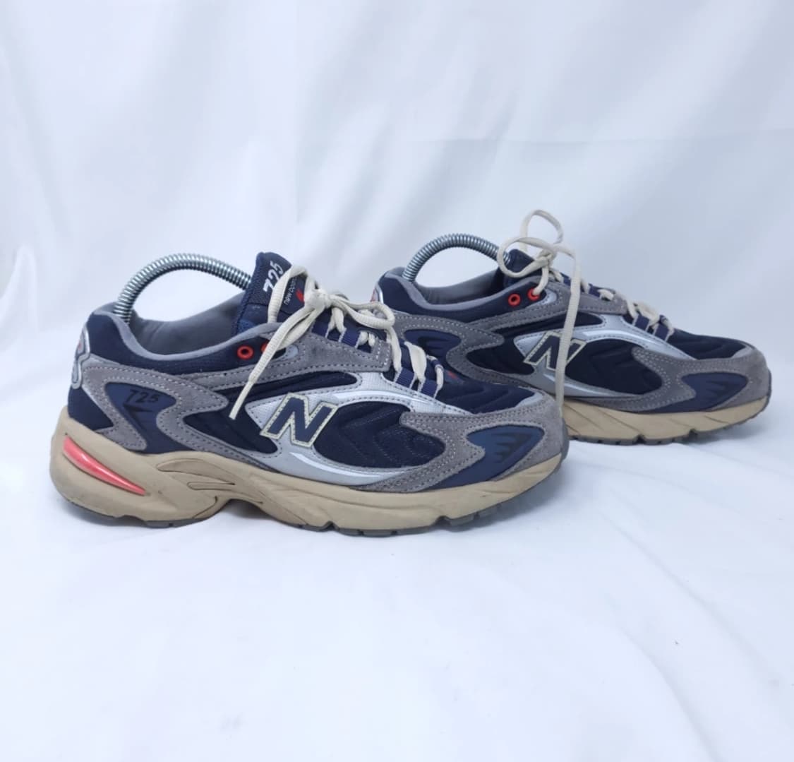 뉴발란스 725 네이비/회색 운동화 260 상품이미지5