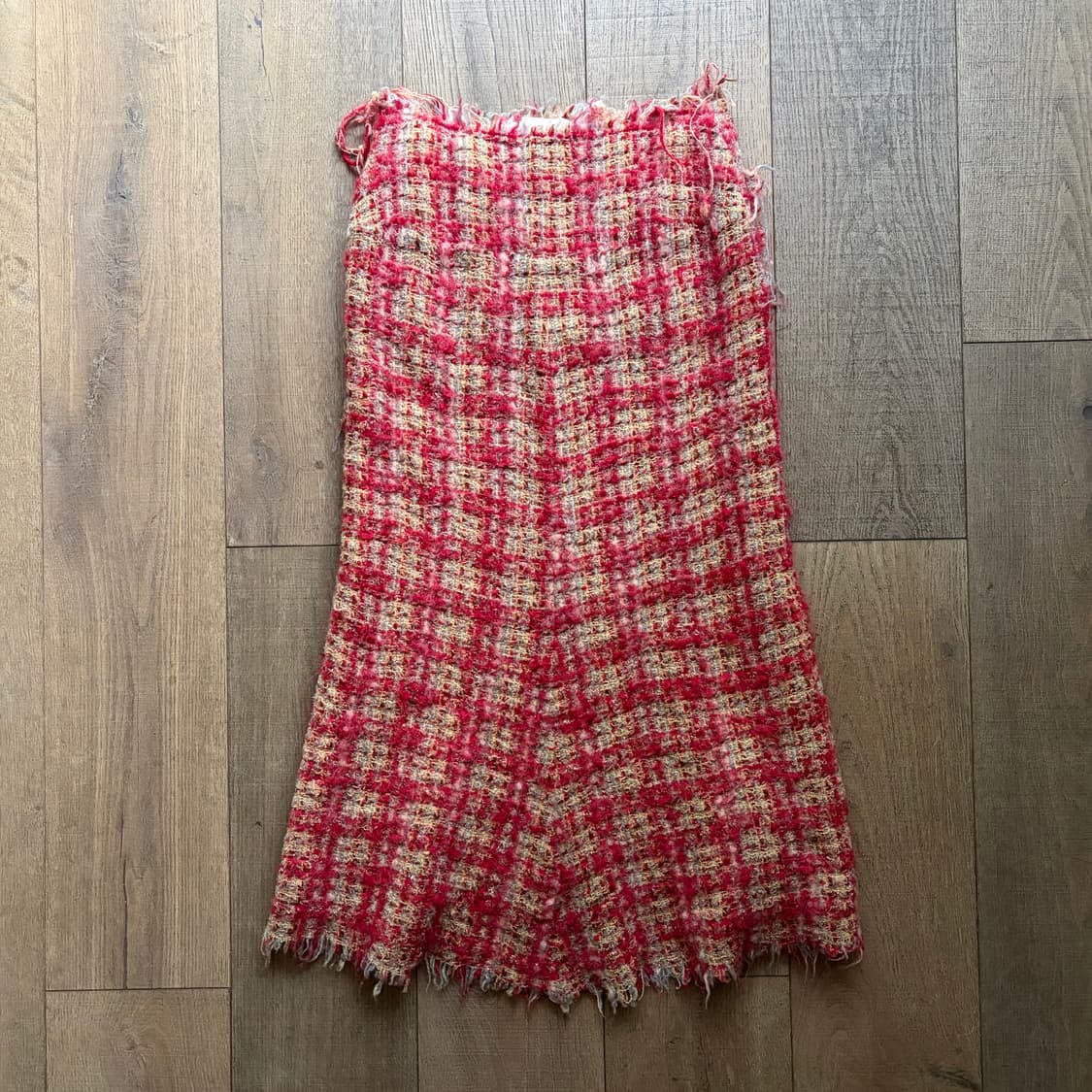 Distressed Detail Tweed Skirt 상품이미지9