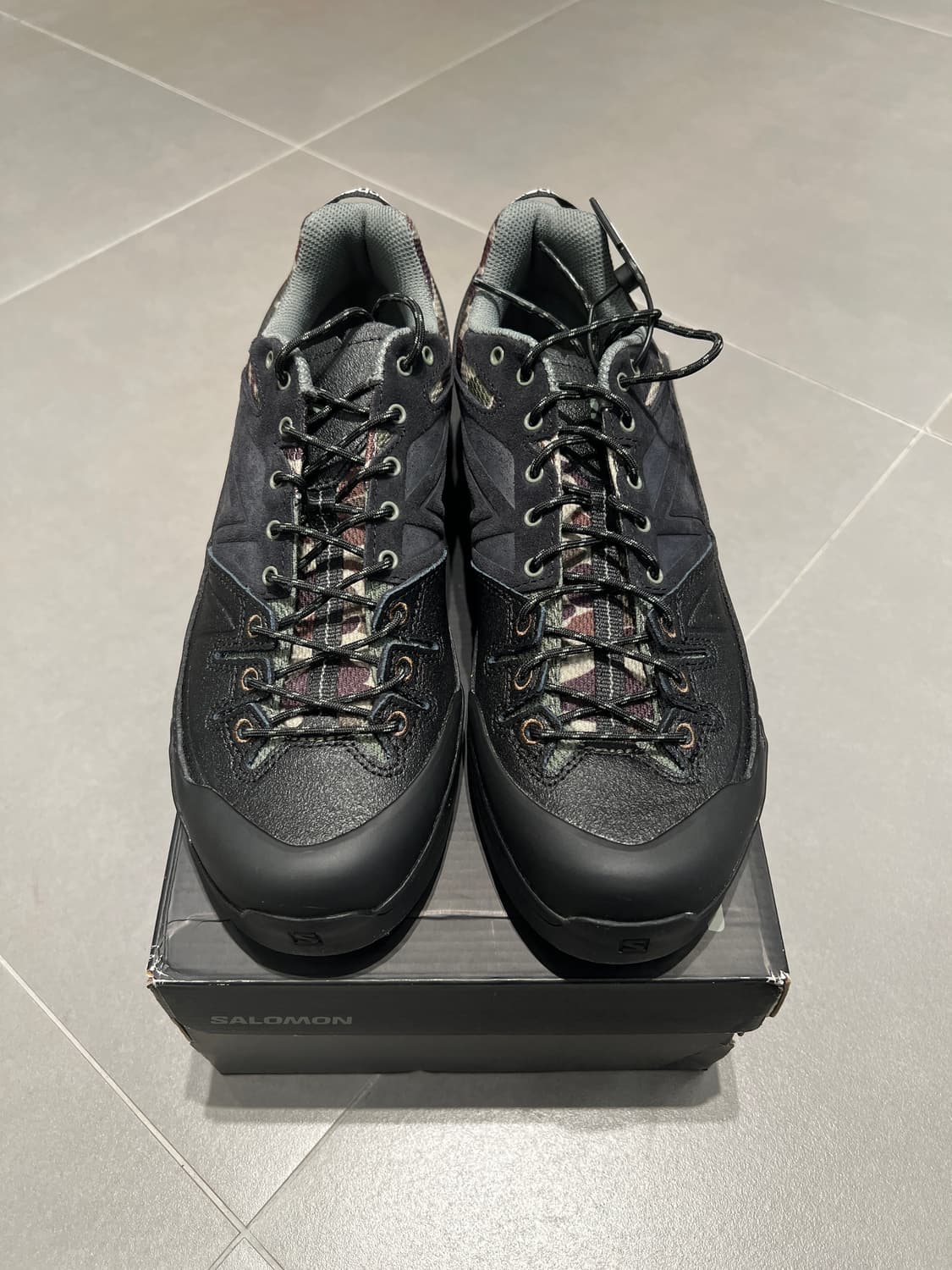 살로몬 x 칼하트 WIP x-Alp 260사이즈 팝니다. 상품이미지1