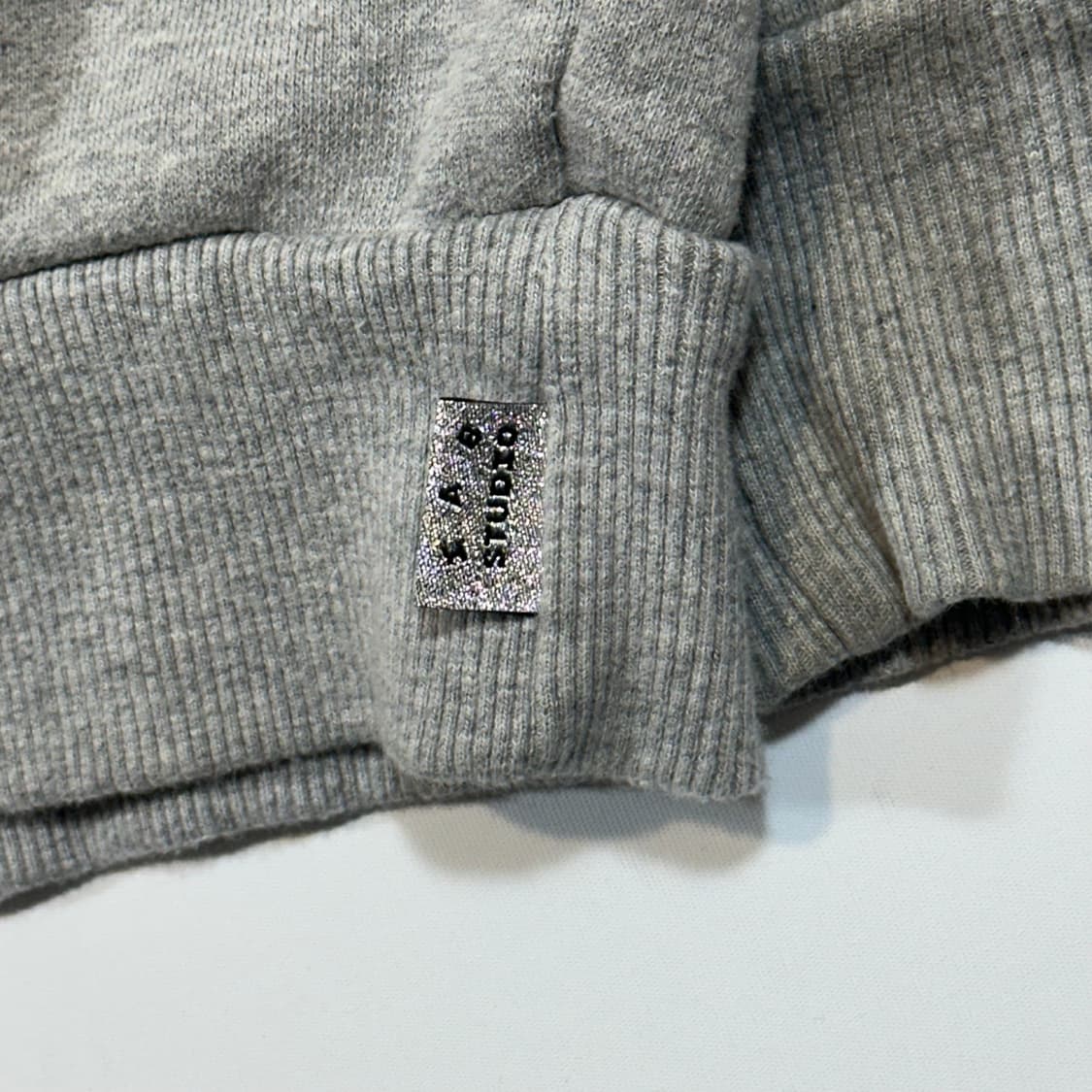 아이앱스튜디오 현대모비스 하프집업 그레이 상품이미지3