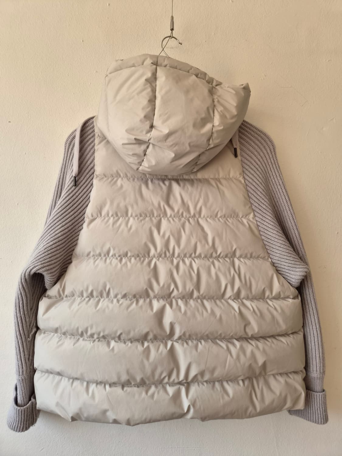 부루넬 여성 니트 배색후드패딩 40사이즈 상품이미지3