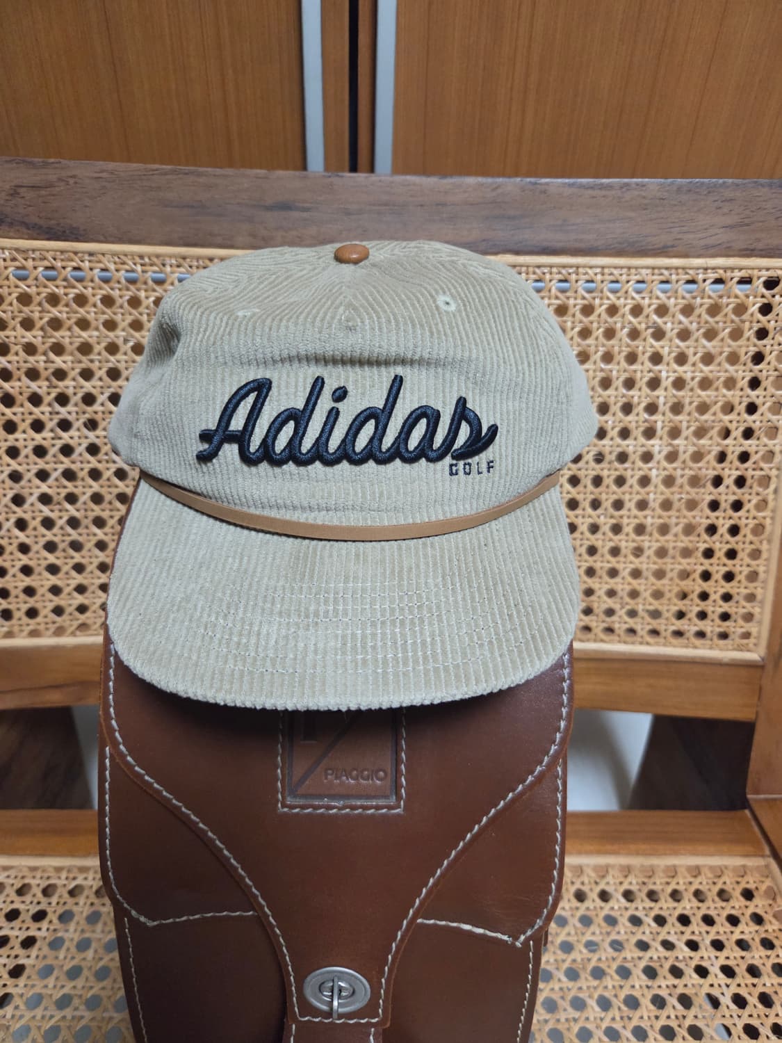 아디다스 골프 코듀로이 로프 캡 상품이미지1