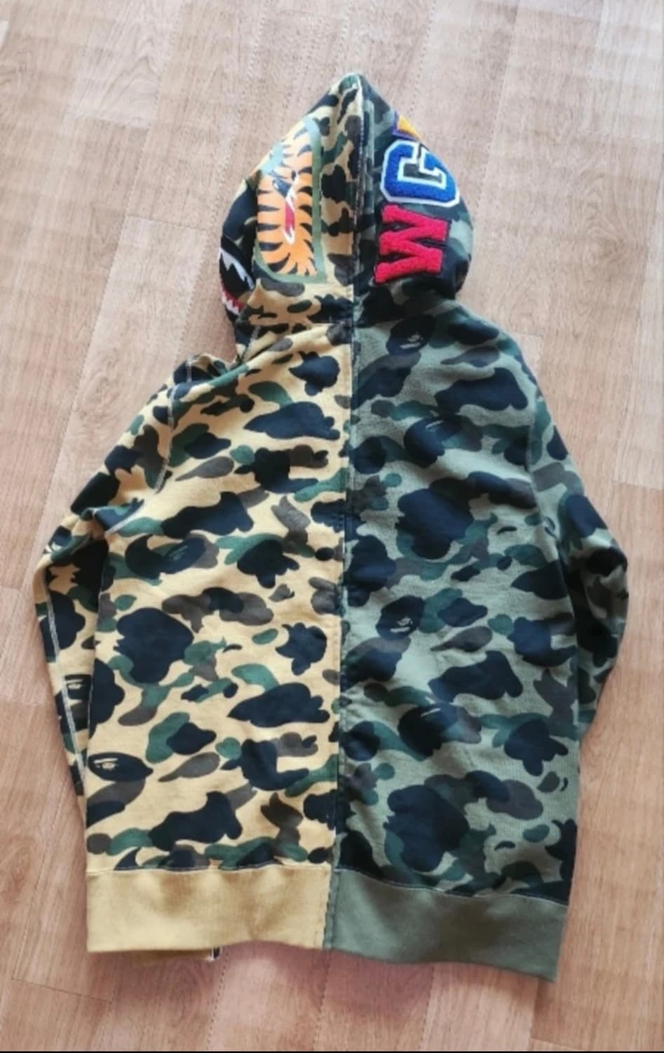 베이프 카모 풀후드 집업(XL) 새제품 상품이미지2