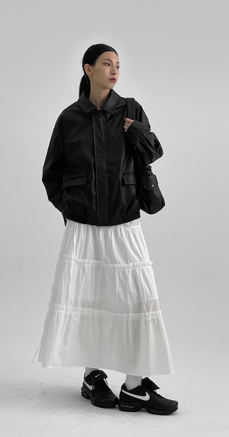 블랙업 시그니 플레어 롱스커트 / 화이트 상품이미지1