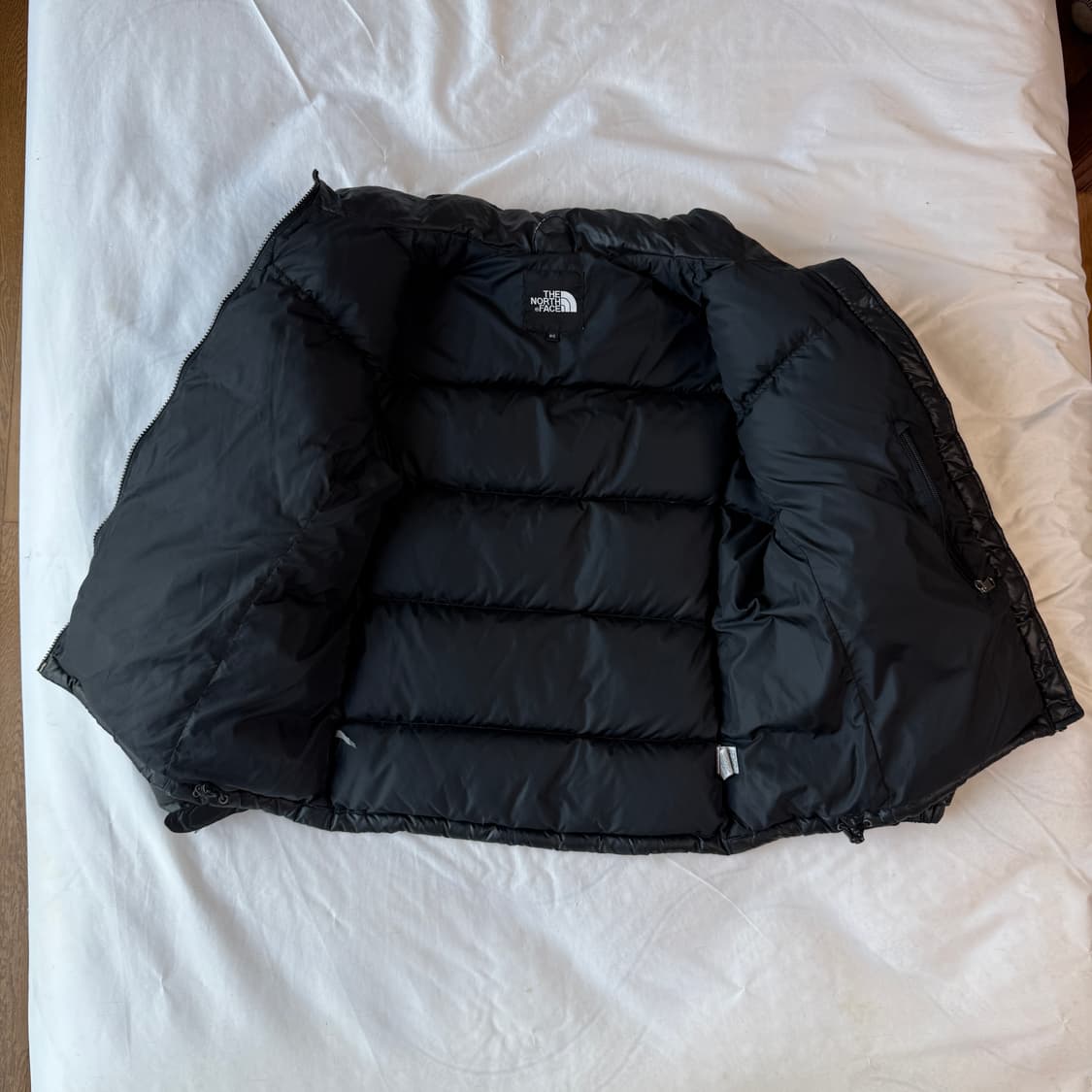 노스페이스 눕시 블랙 700필 구스다운 패딩 상품이미지3