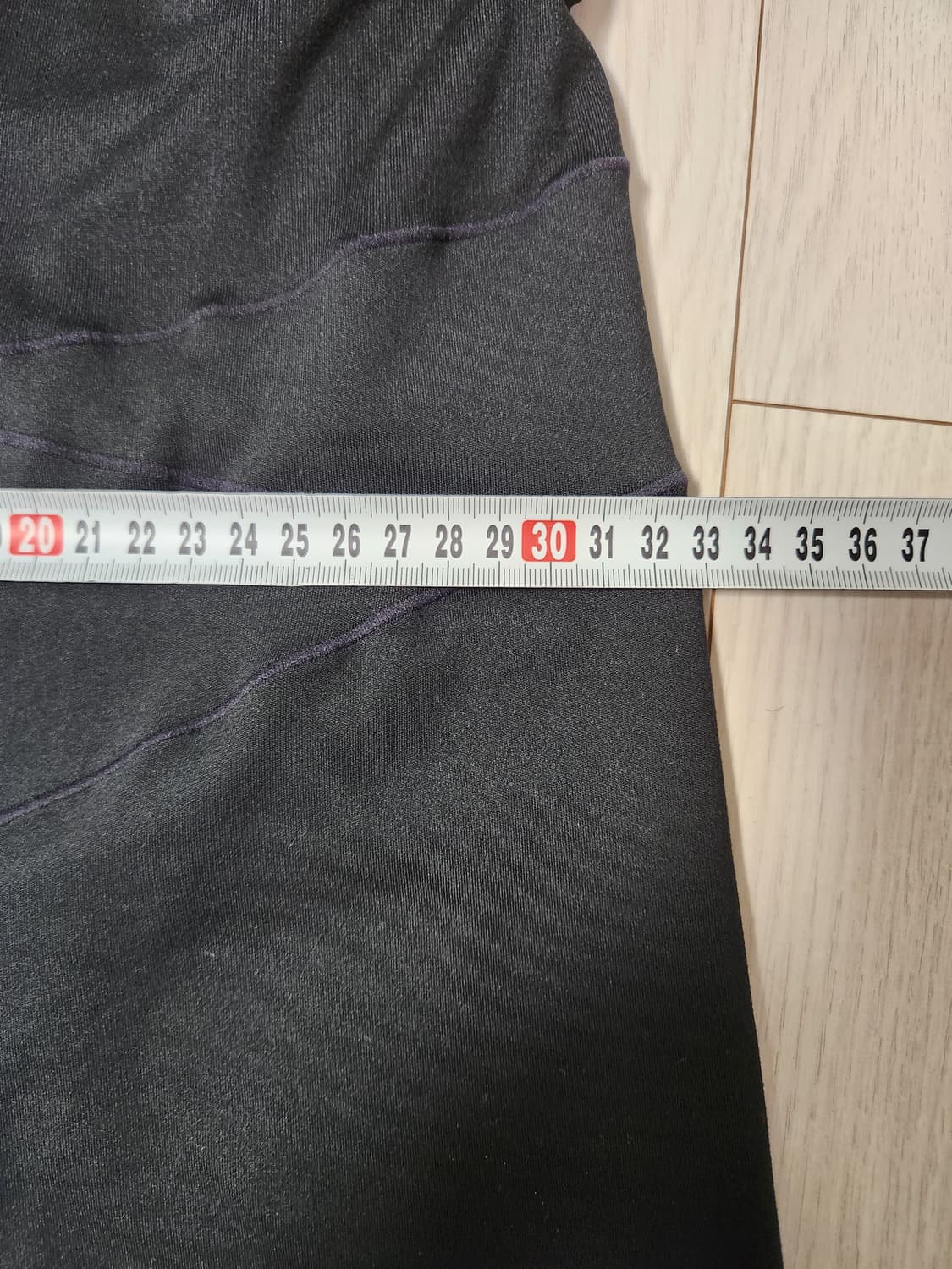 새상품급) 나이키 하이라이즈 임산부 레깅스 DR1651-010 사이즈m
 상품이미지6