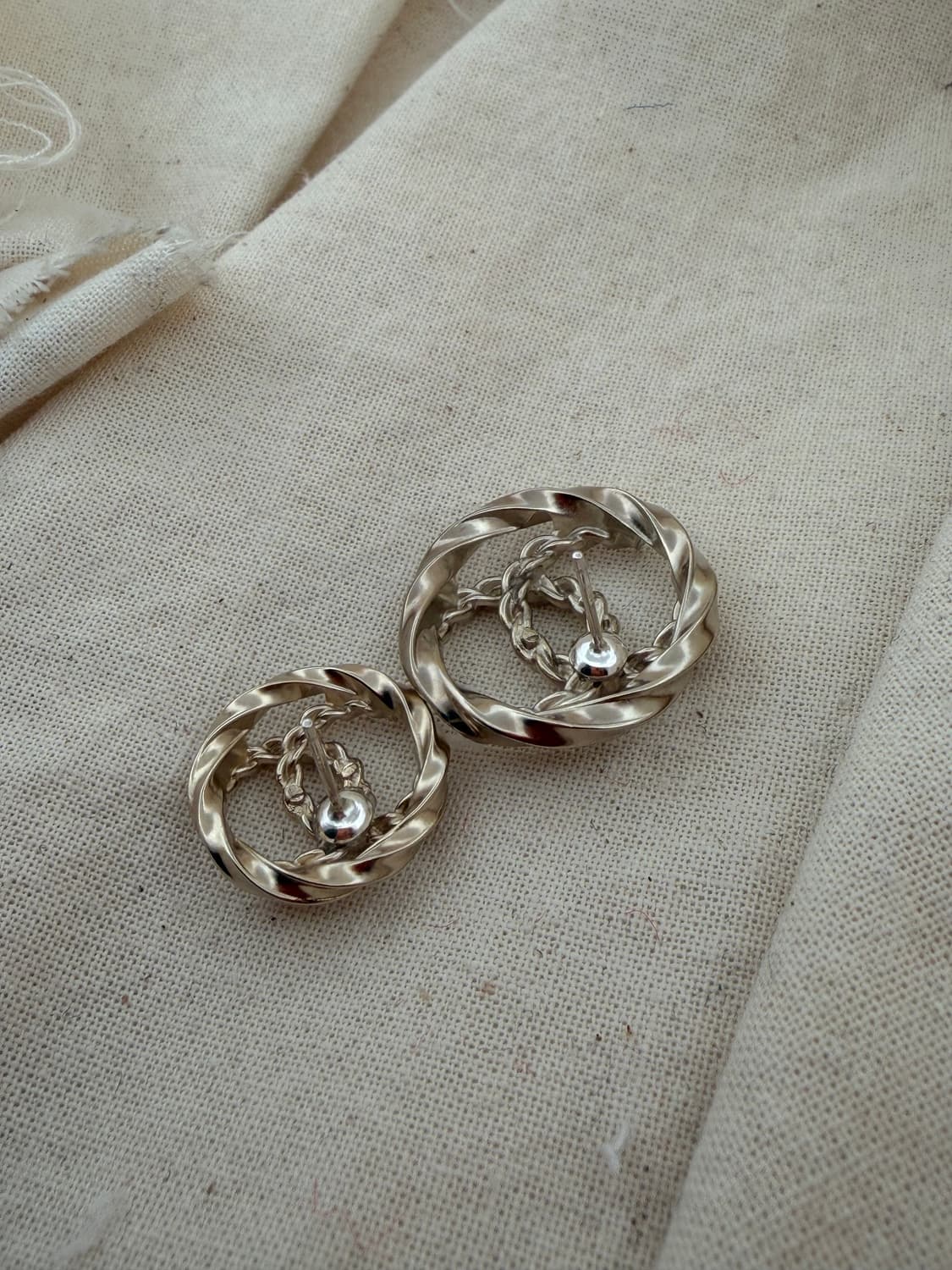 2020p / 샤넬 정품 버튼 리싸이클 이어링 귀걸이 상품이미지5