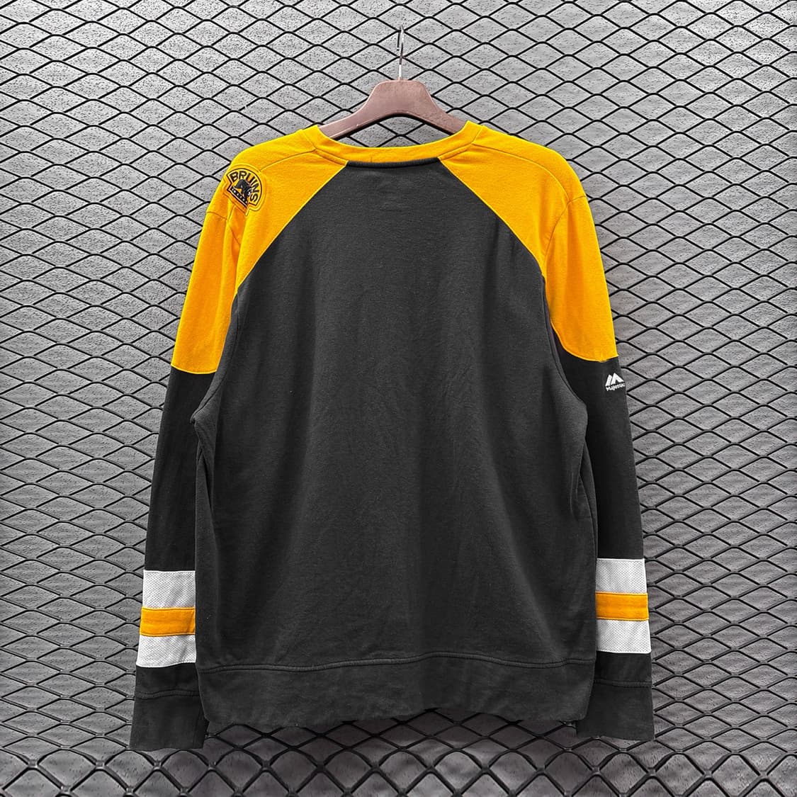 마제스틱 트레이닝 풋볼져지 팀로고 패치 디테일 옐로우 상품이미지3