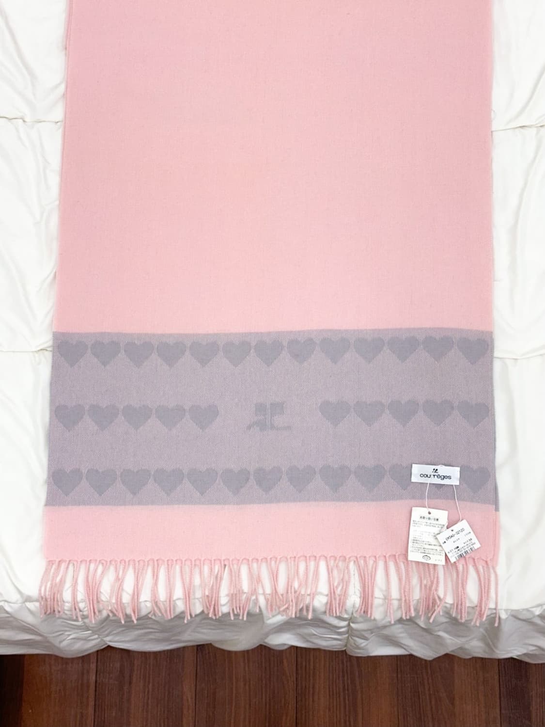 [새상품] courreges / 꾸레쥬 캐시미어 하트 핑크 머플러 상품이미지6