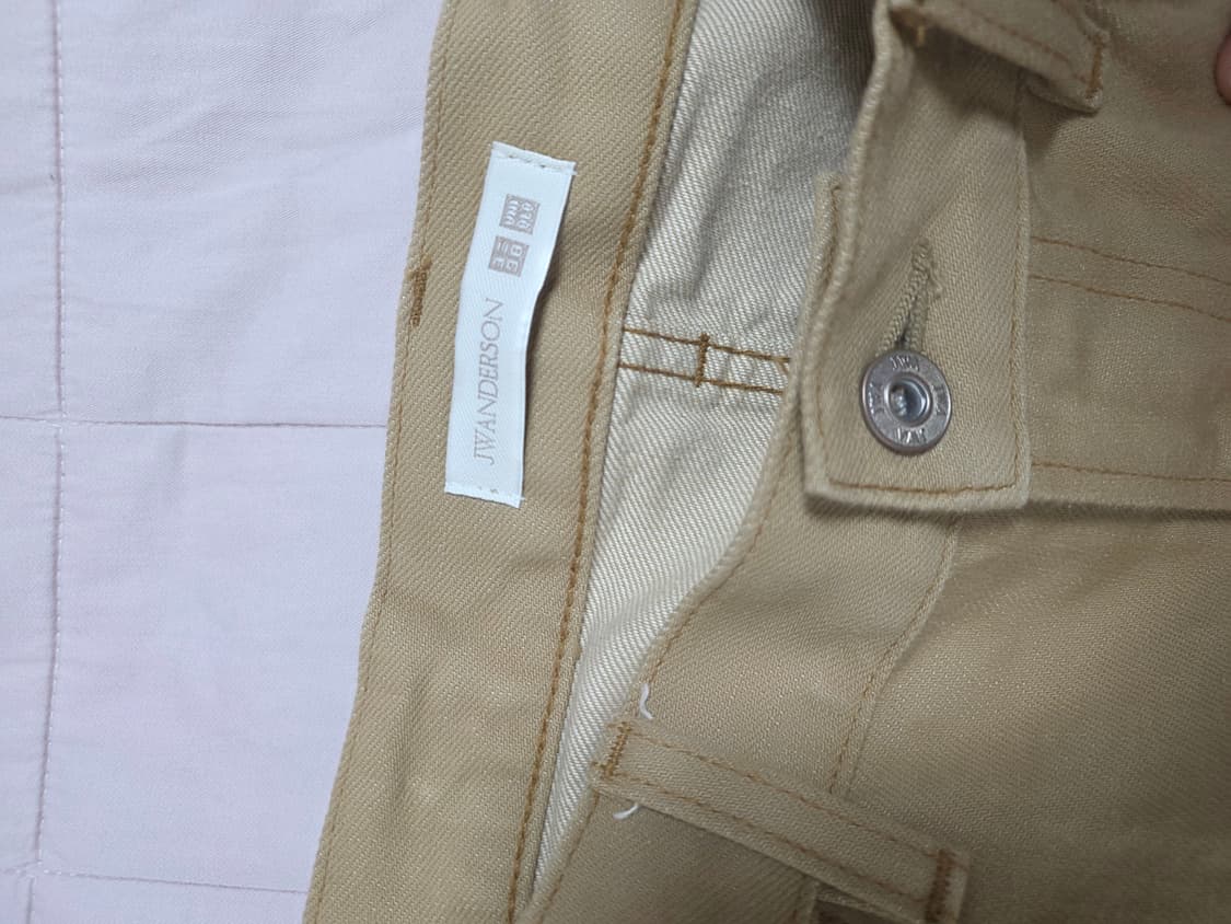 유니클로 jwa와이드스트레이트컬러진 (베이지 30사이즈) 상품이미지3