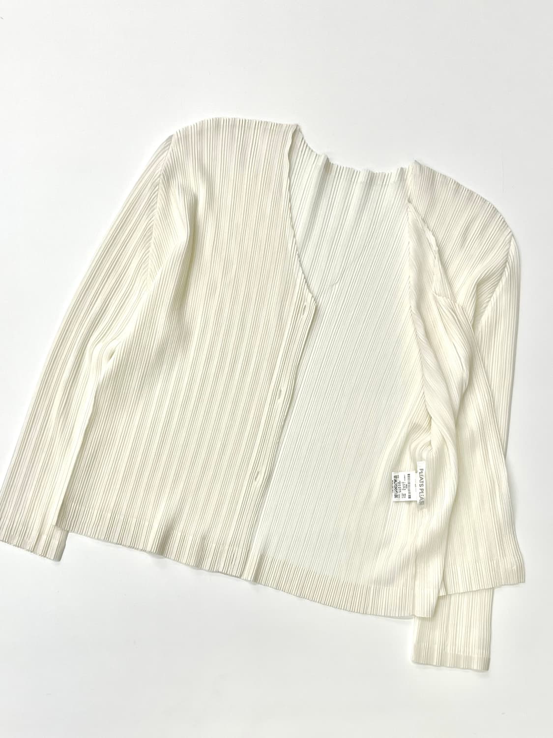 Pleats Please 플리츠플리즈 화이트 가디건 상품이미지7