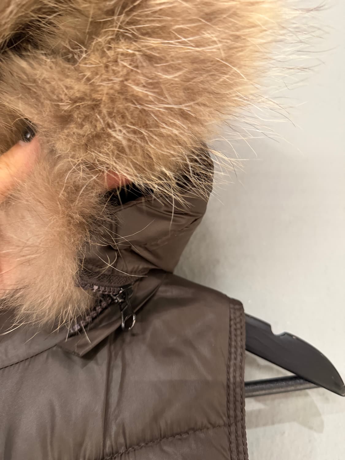 brown fur trimming point padding vest 상품이미지7