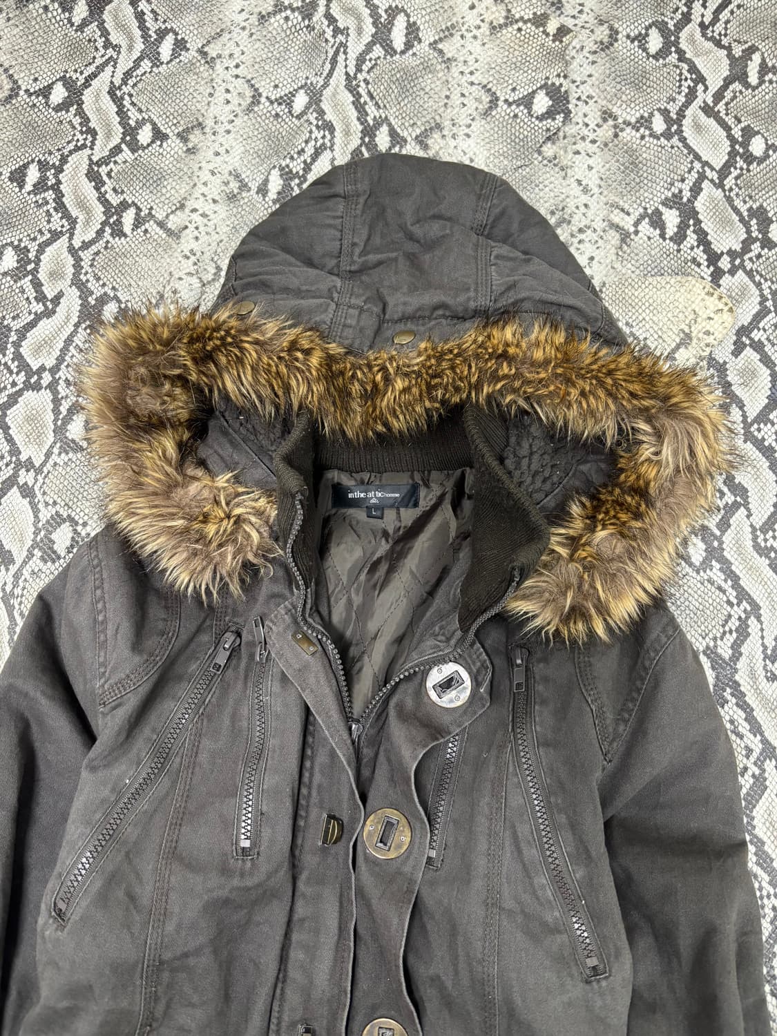 [In the Attic] Grunge mood Fur Jacket 상품이미지9