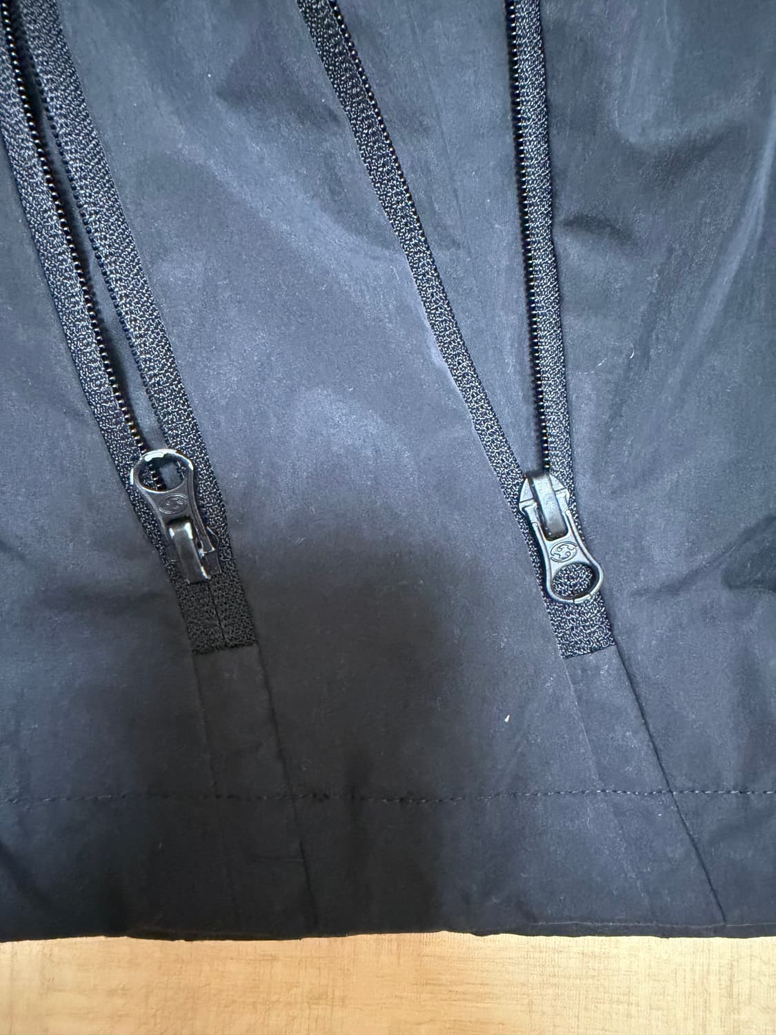 산산기어 지퍼 자켓 블랙 22FW 상품이미지5