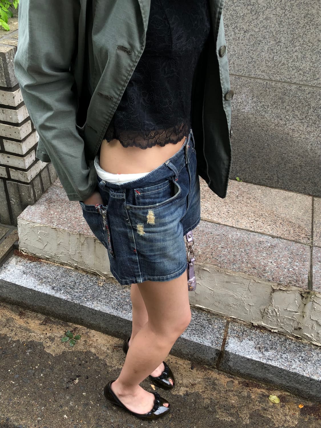 zip-pocket denim shorts  상품이미지1