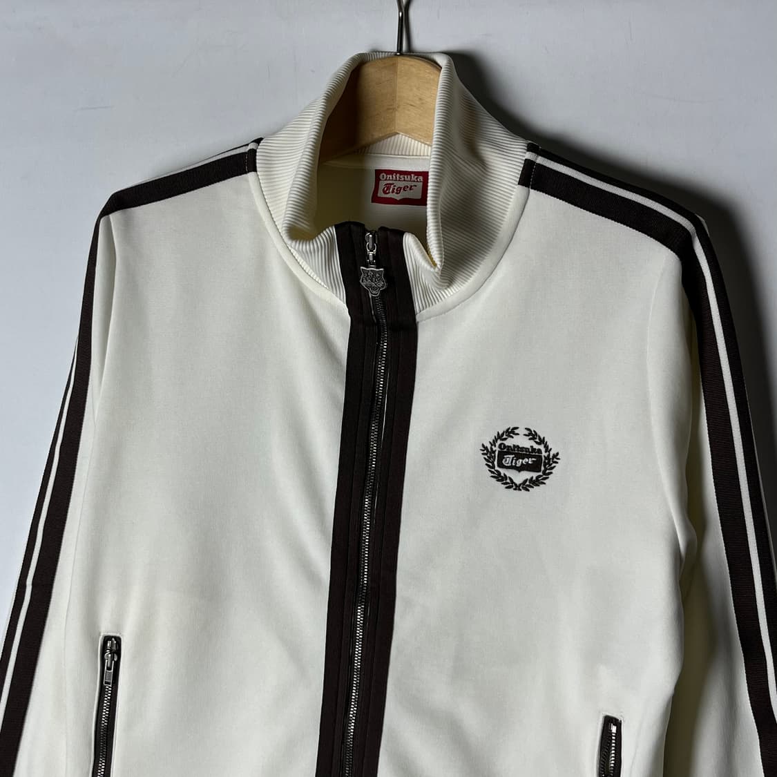 [Onitsuka Tiger] 오니츠카타이거 초코브라운 트랙탑 져지 상품이미지3