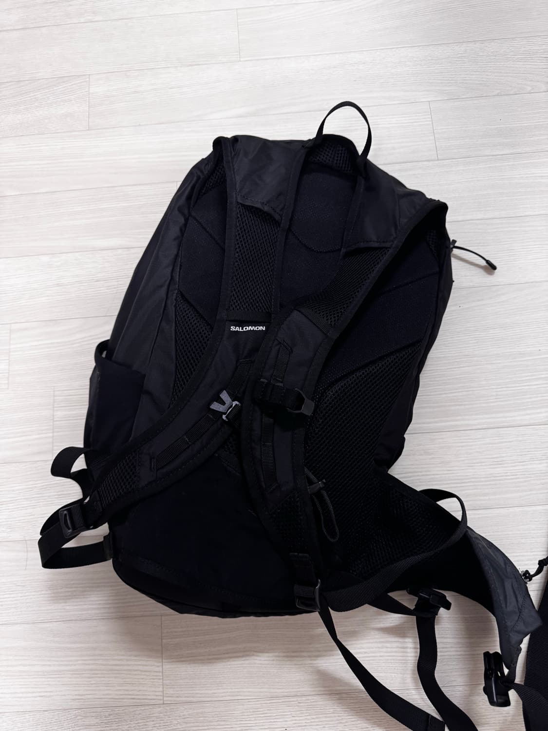 살로몬 트레일블레이저 백팩 20L 상품이미지2