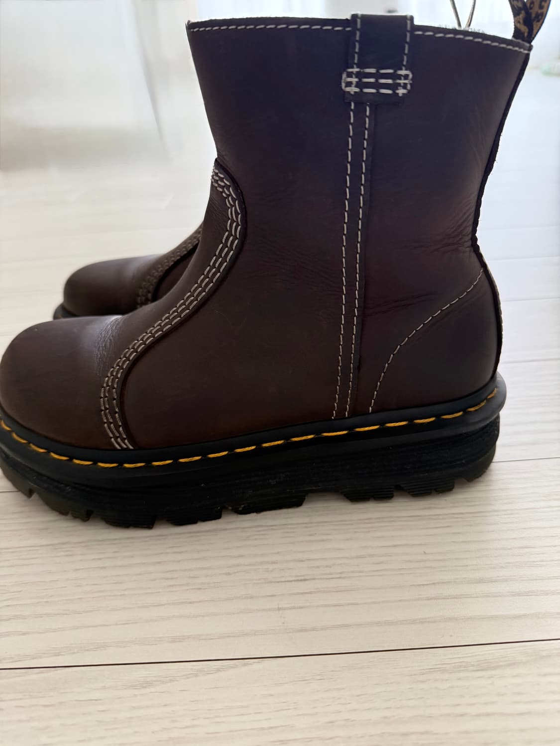 닥터마틴 브라운부츠 220-230 상품이미지2