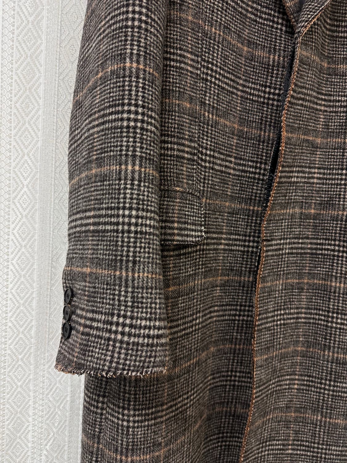 (M)토니웩 크루도 커팅 체크 울 코트 브라운 상품이미지3