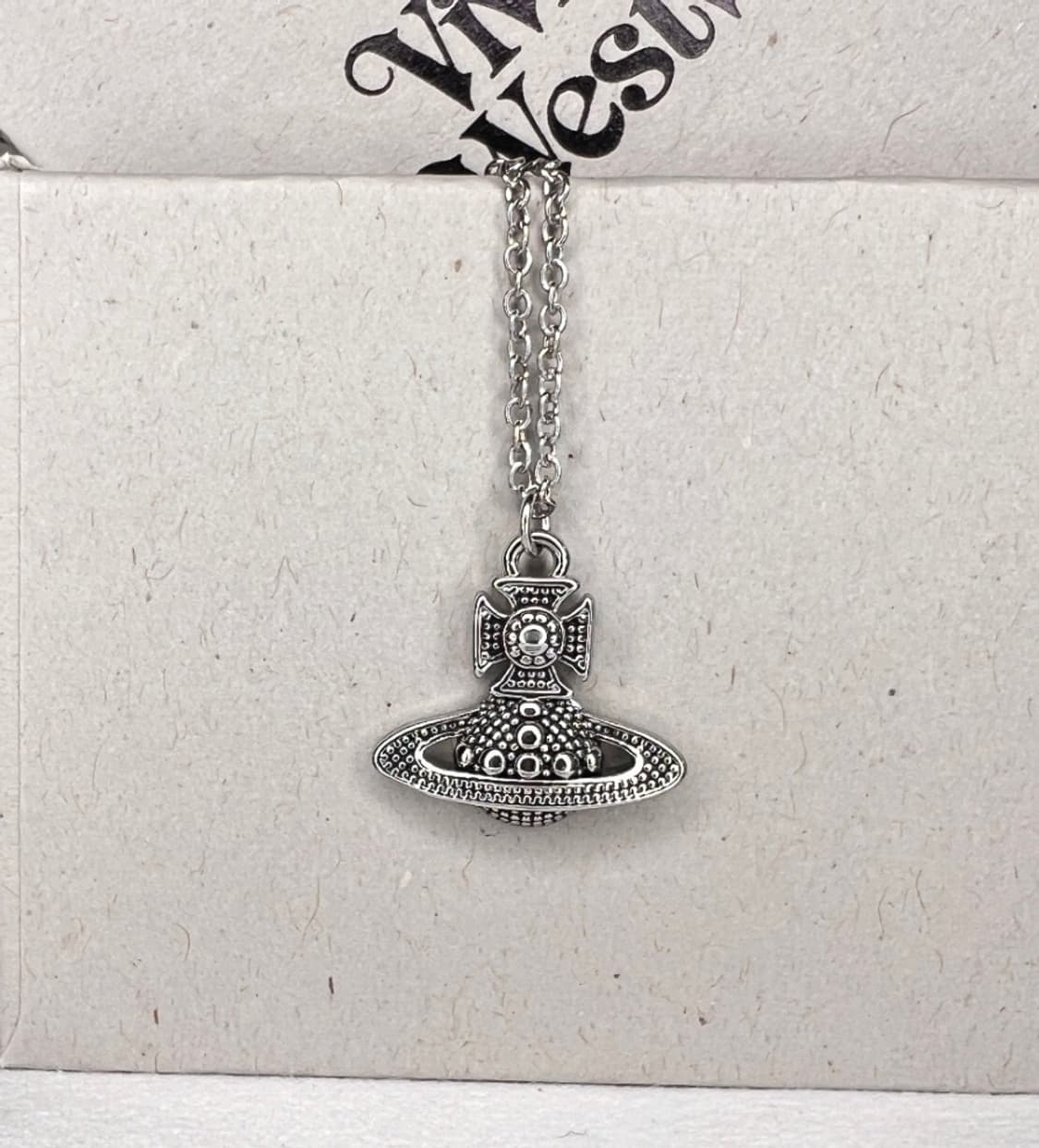 비비안웨스트우드 아카이브 도트디테일 클래식 orb 팬던트 목걸이 상품이미지1