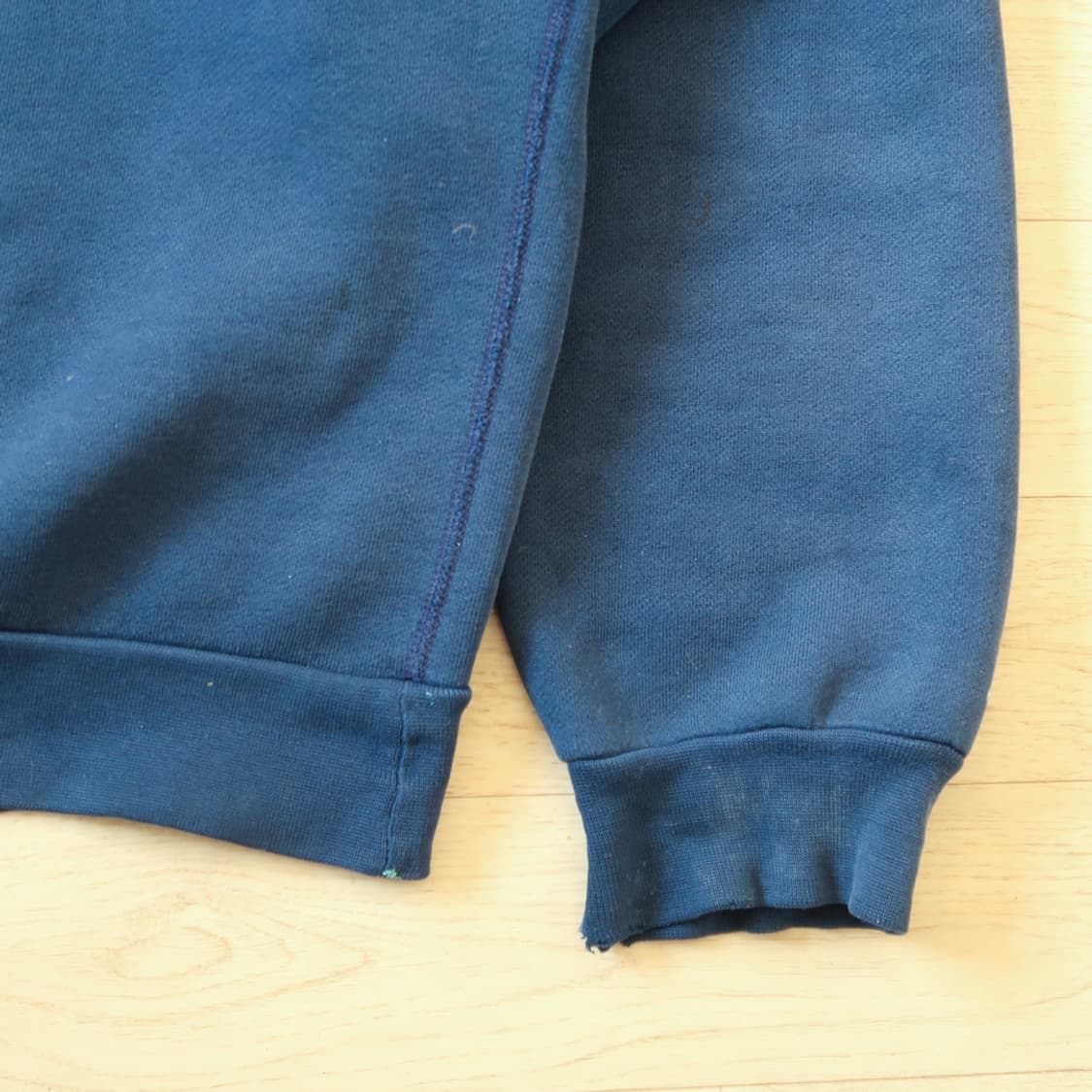  빈티지 90s 페이딩 스웻셔츠 상품이미지5