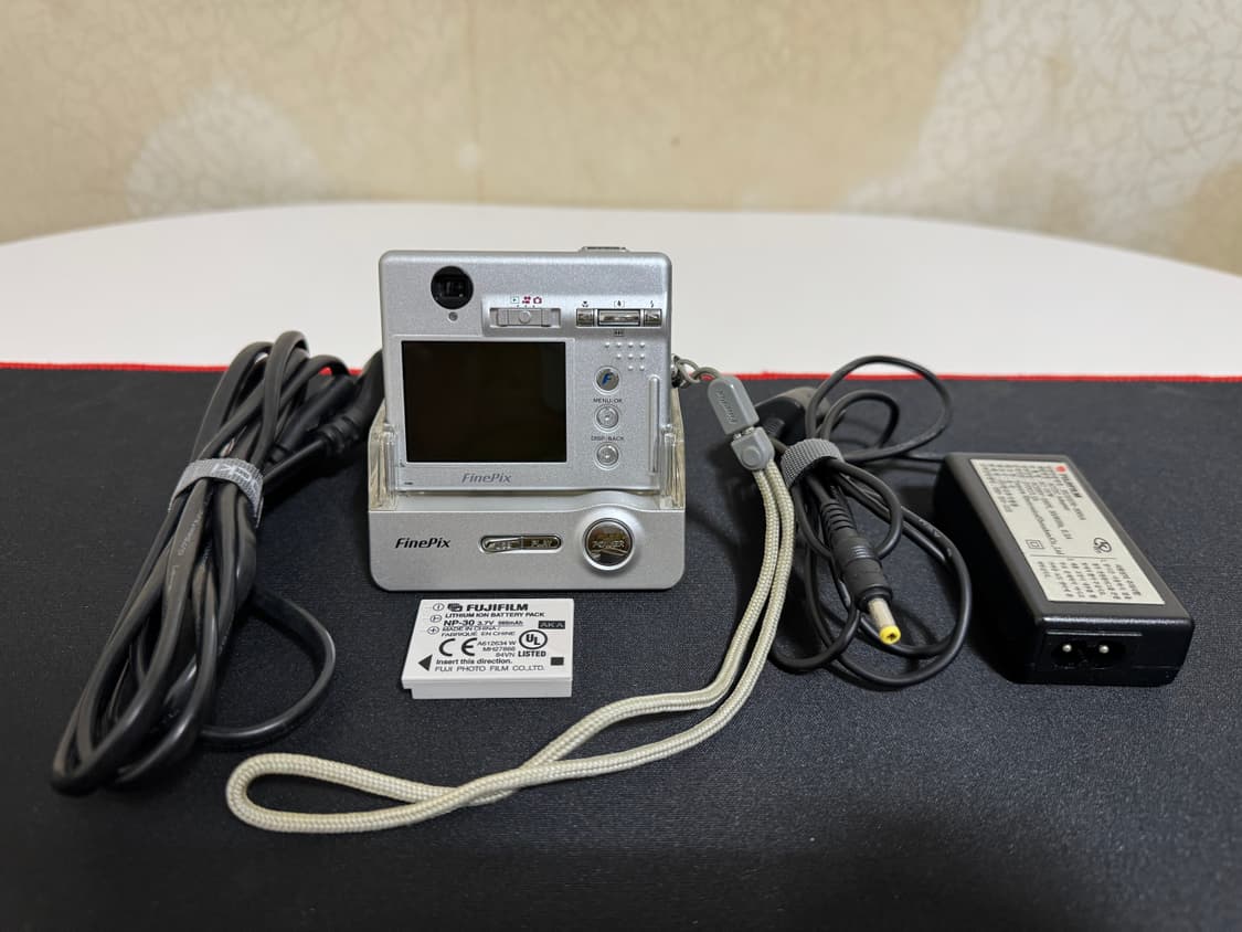 후지필름 파인픽스 F440 디카 상품이미지2