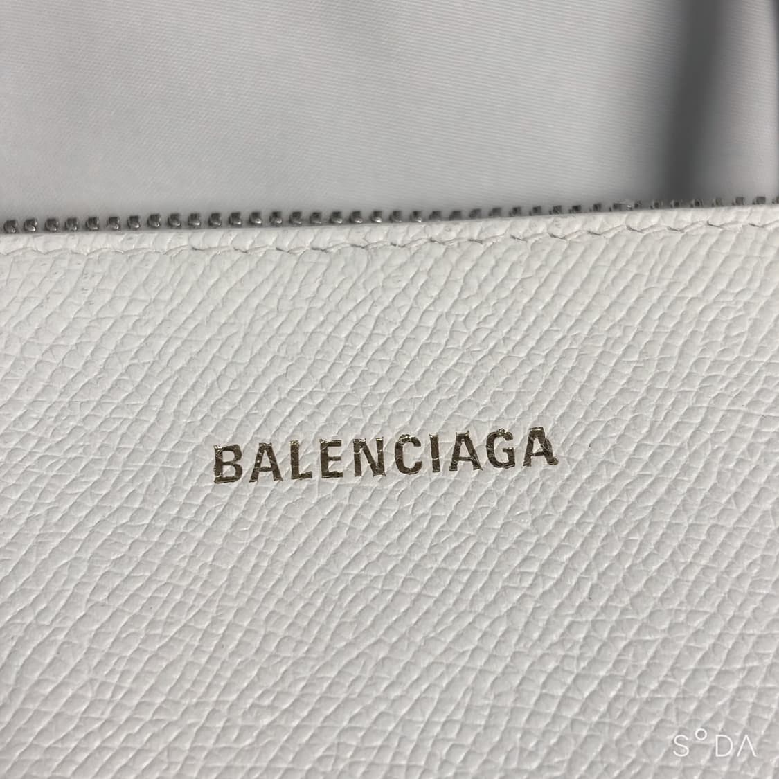 발렌시아가 빌 탑 핸들 화이트 토트백 상품이미지6