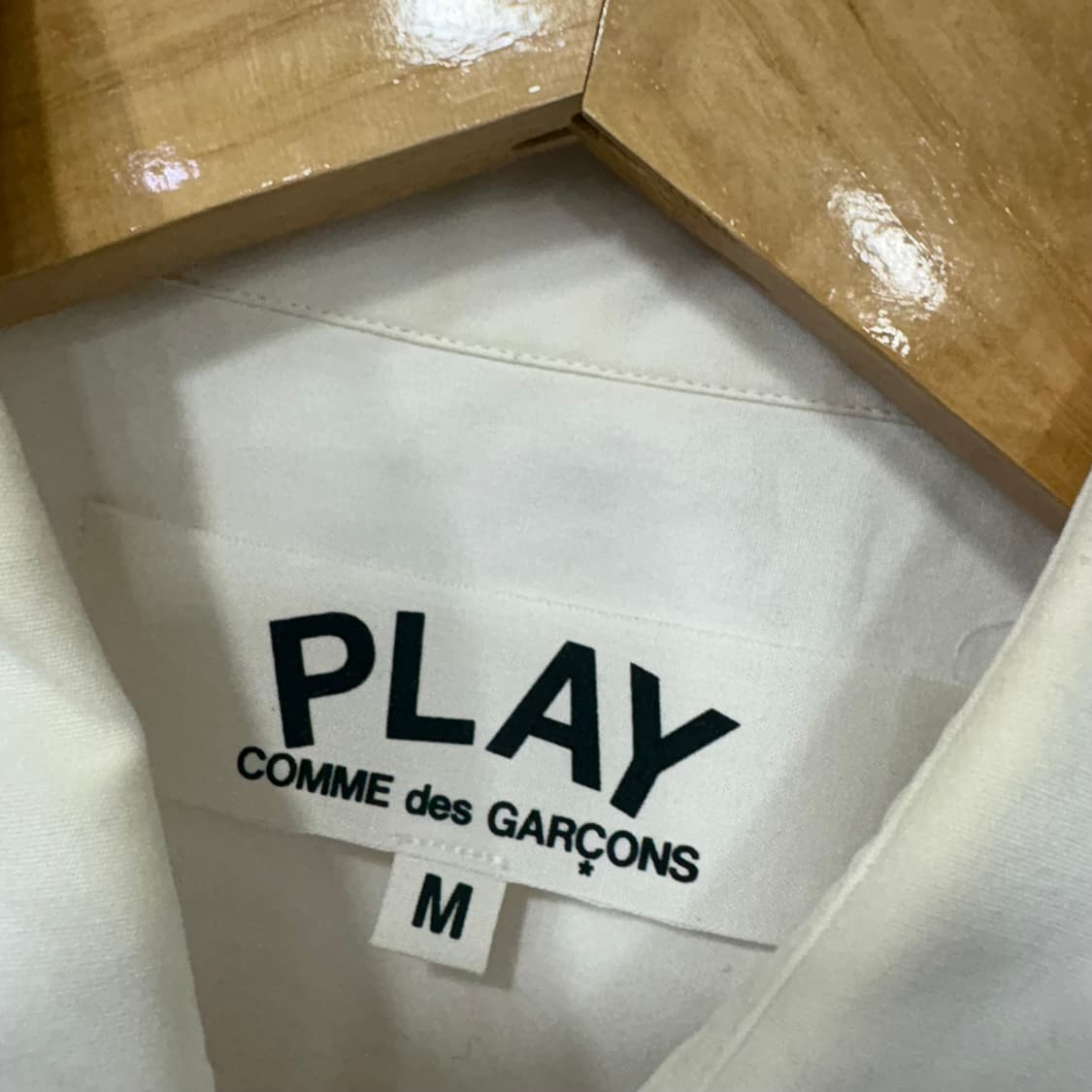 꼼데가르송 레드와펜 셔츠 상품이미지3