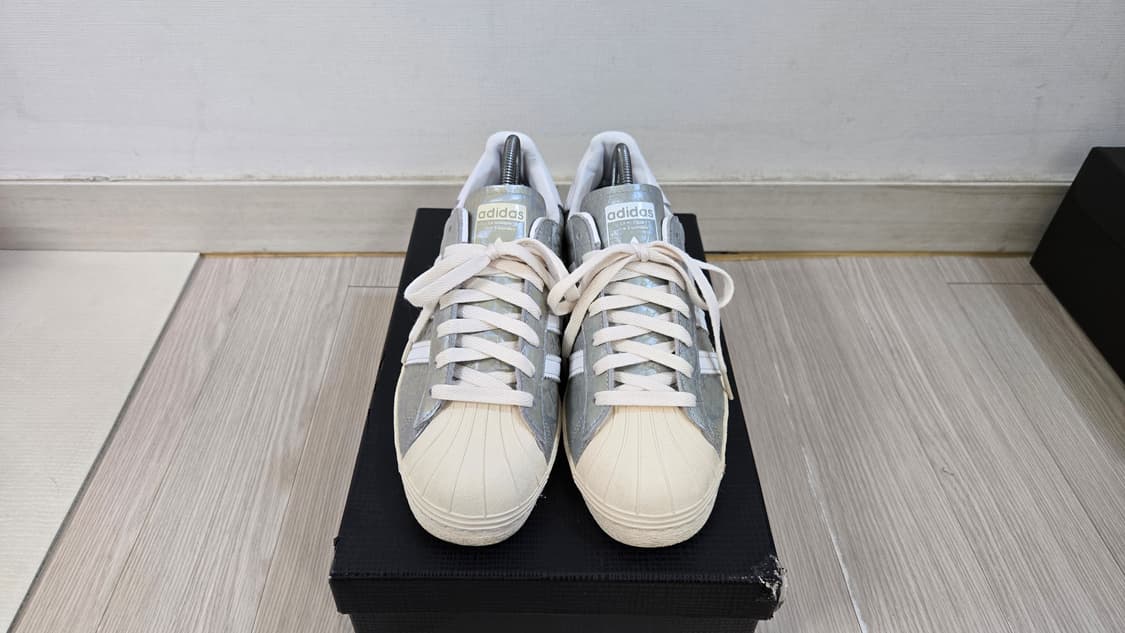 255 아디다스 슈퍼스타 80s 실버 상품이미지2