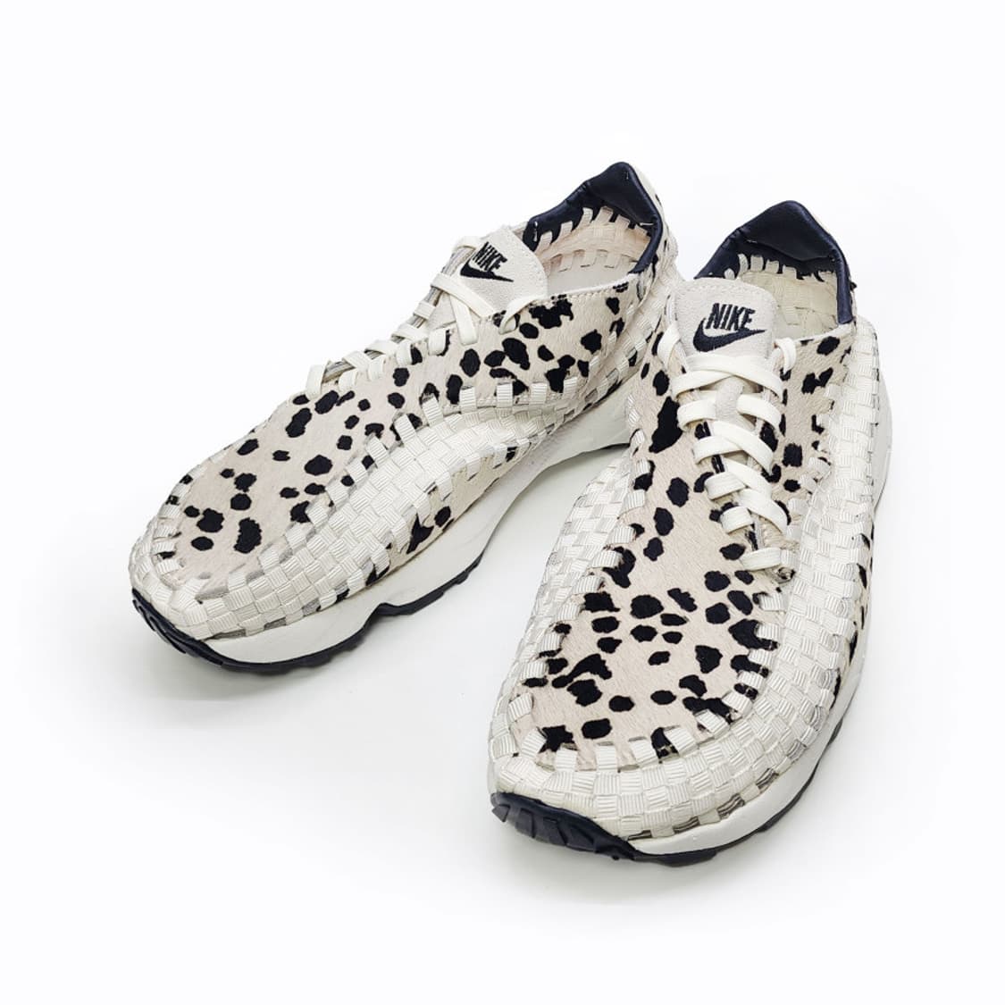 나이키 에어 풋스케이프 우븐 세일 앤 블랙 상품이미지1