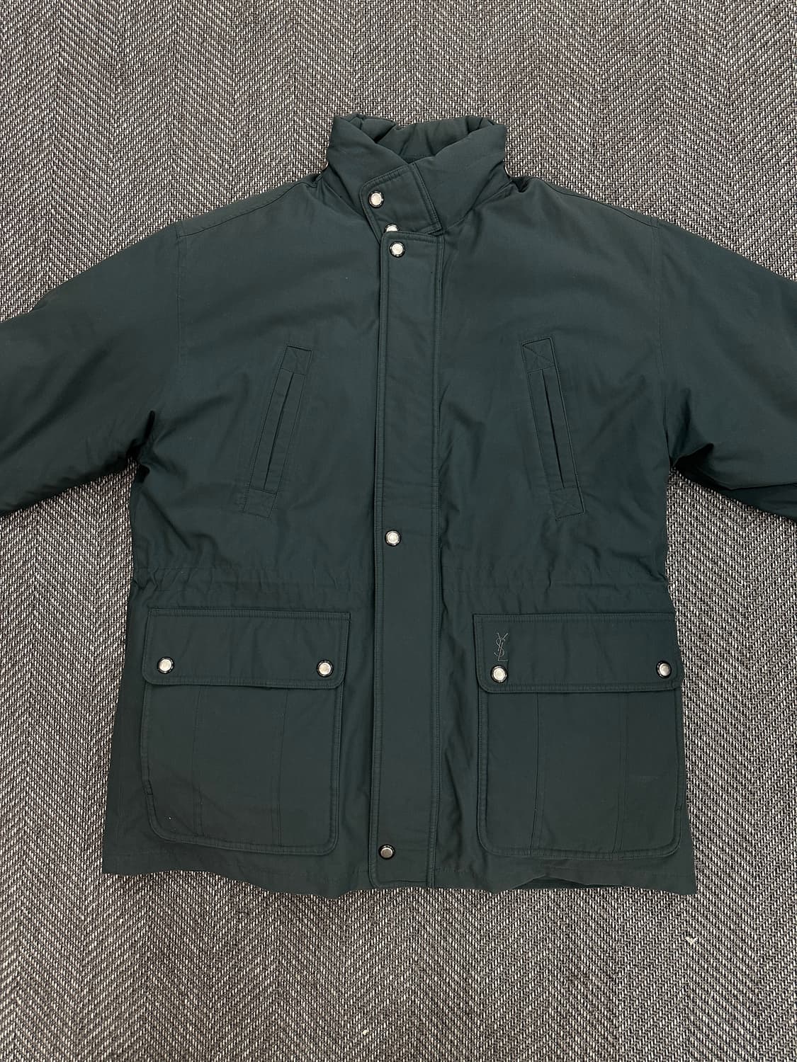 입생로랑 패딩 상품이미지2