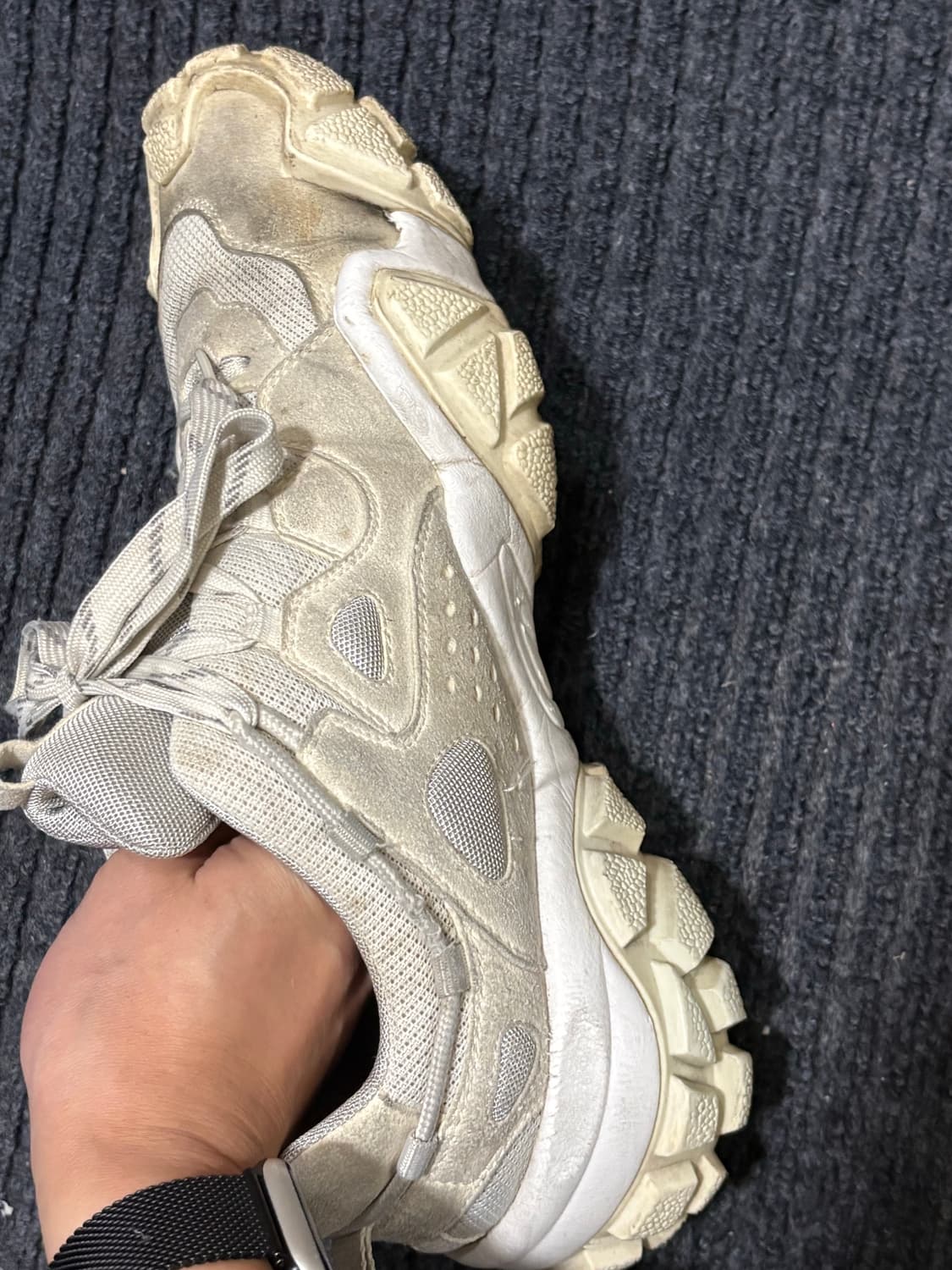 [Acne Studios] 아크네 스튜디오 볼스터 텀블드 스니커즈 화이트 상품이미지10