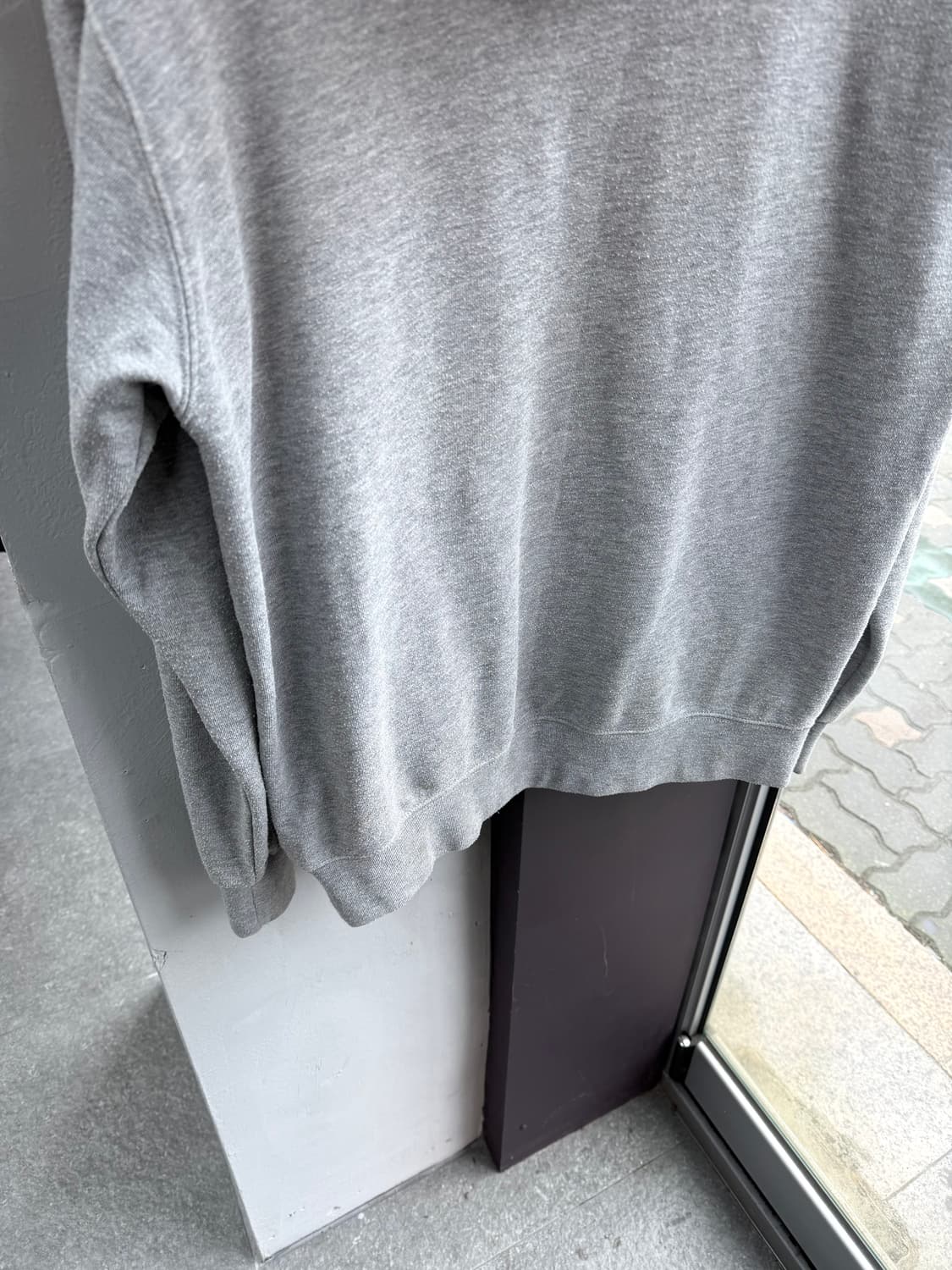 L/ 꼼데가르송 CDG 로고 프린팅 후드티 상품이미지6