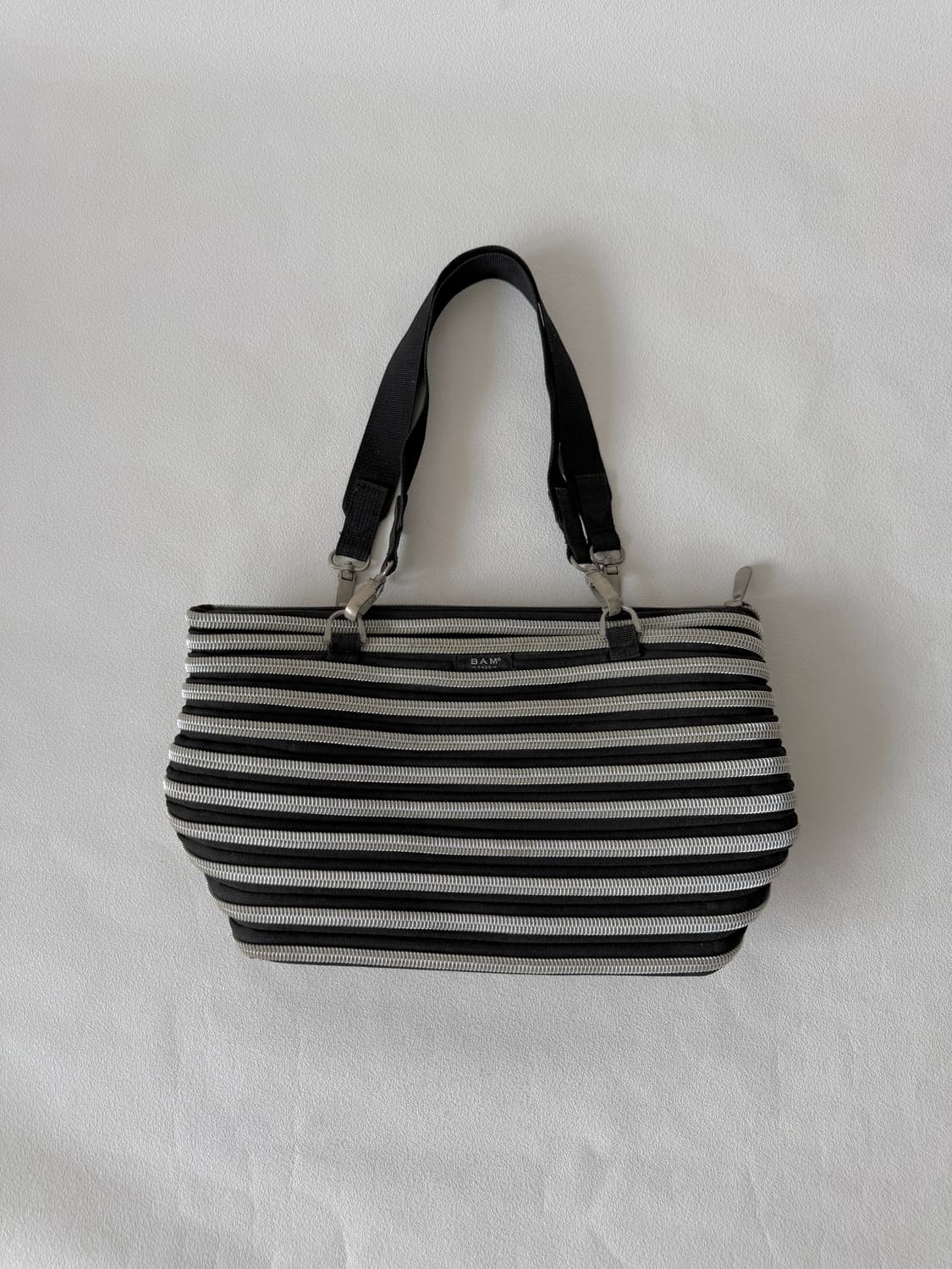 Pre owned 지퍼 토트백 상품이미지1