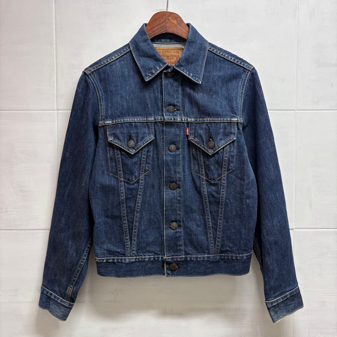 90's LEVIS JAPAN Big E 3rd 데님 트러커 자켓 상품이미지1
