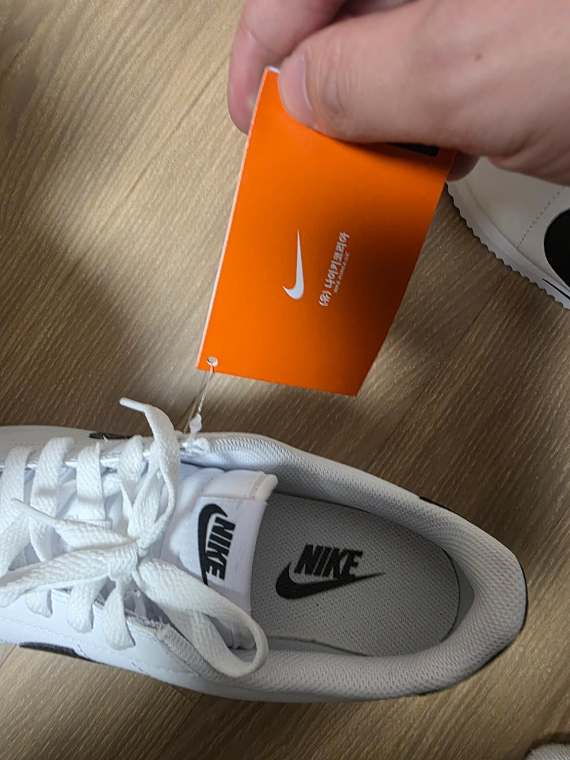 나이키 코르테즈 레더 검흰 275mm 상품이미지3