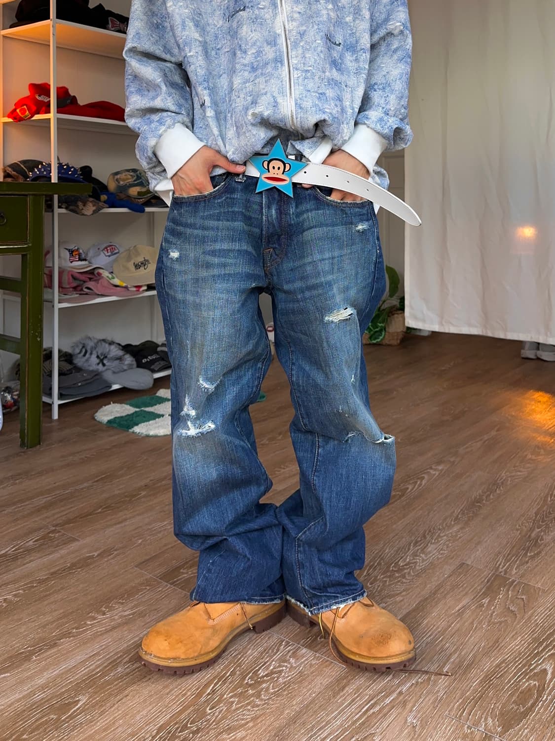 Abercrombie & Fitch 로우 라이즈 대미지 부츠컷 데님 상품이미지2