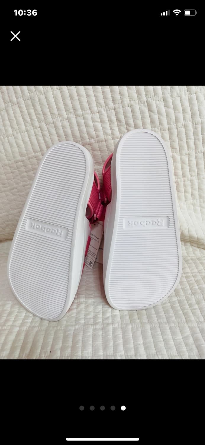 (새상품) 리복 샌들 240사이즈 팝니다 상품이미지4